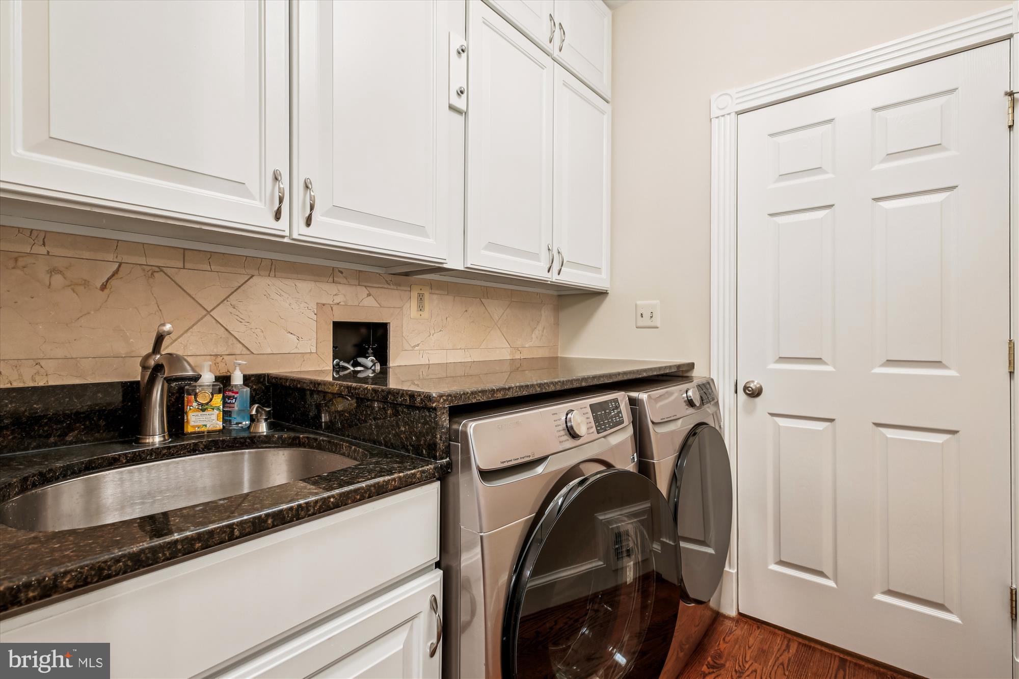 FALCONHURST - Residential Lease