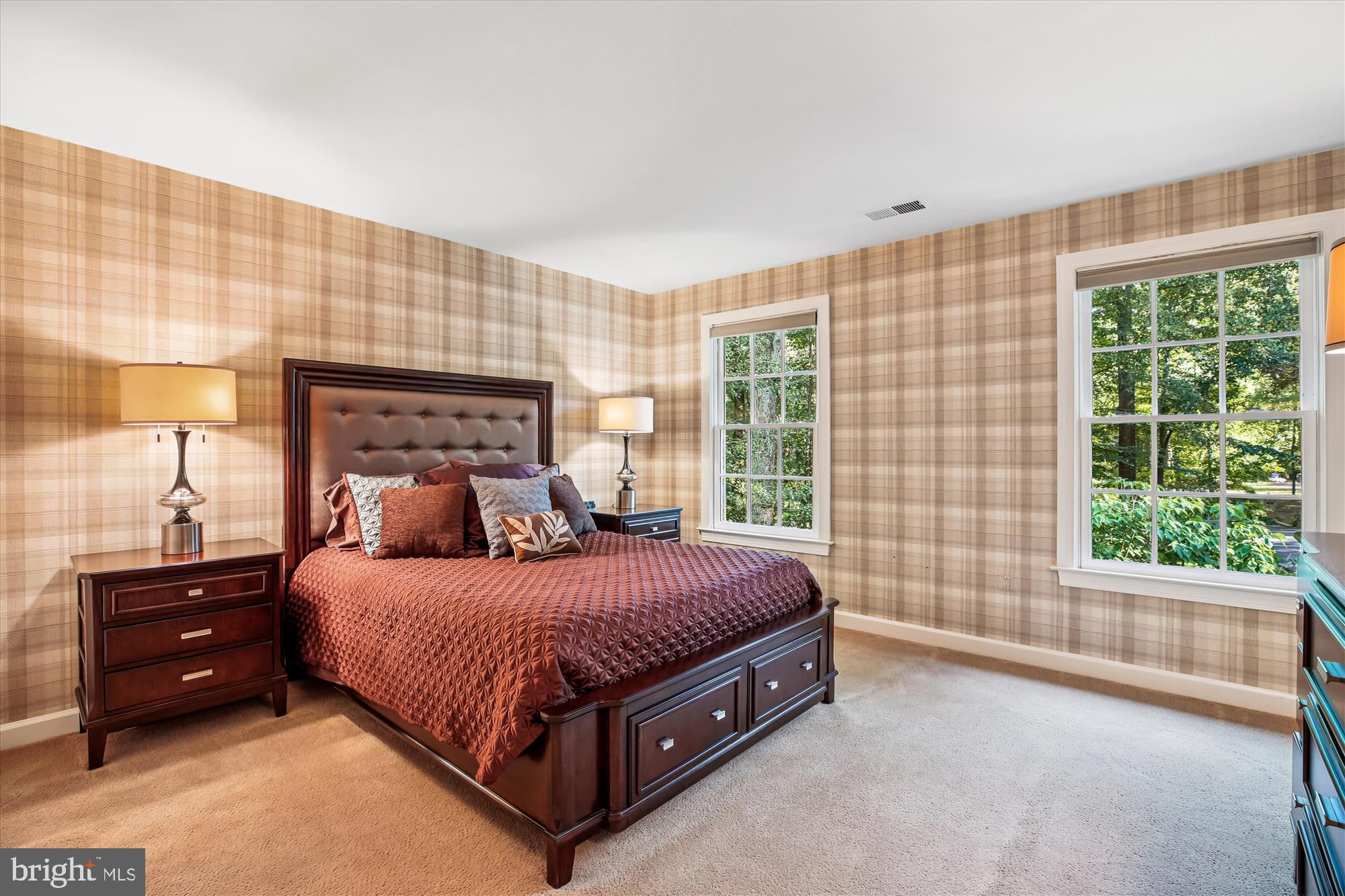 FALCONHURST - Residential Lease