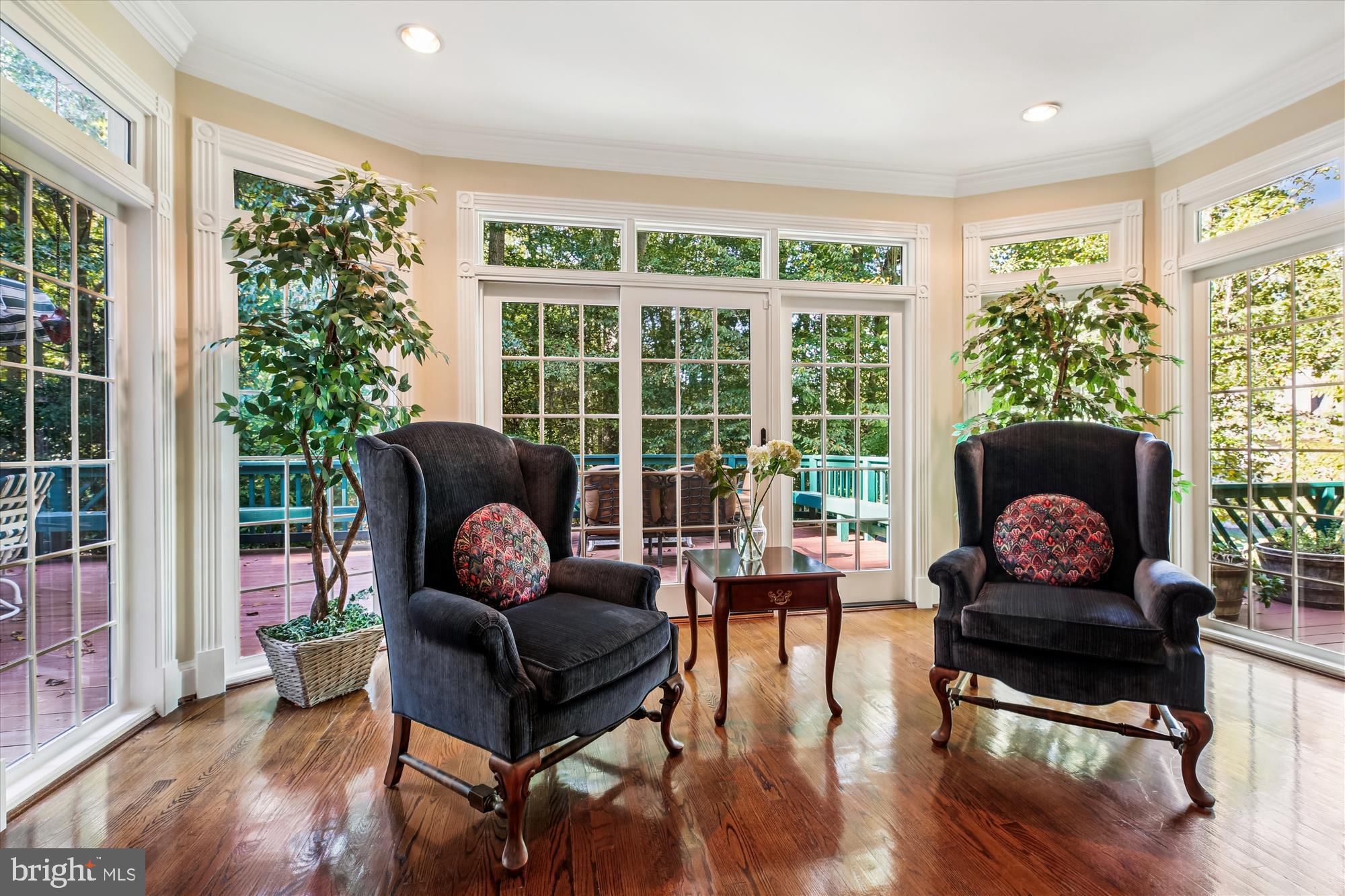 FALCONHURST - Residential Lease