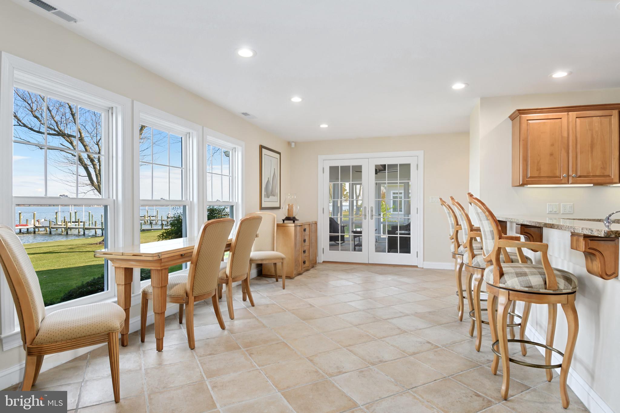 BENTLEY HAY - Residential