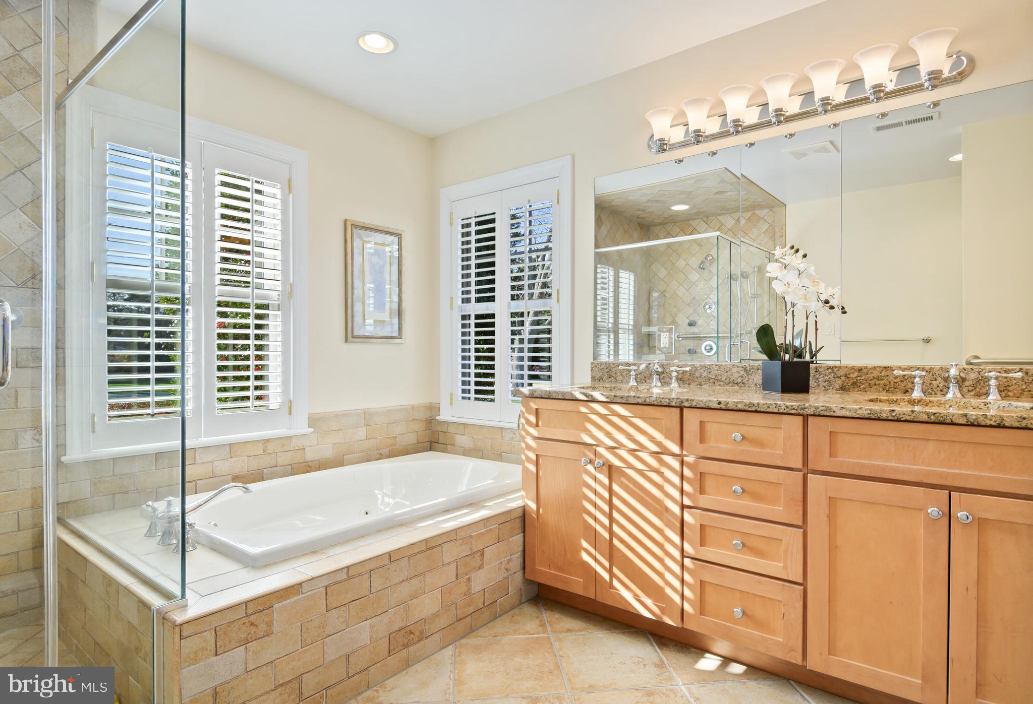 BENTLEY HAY - Residential