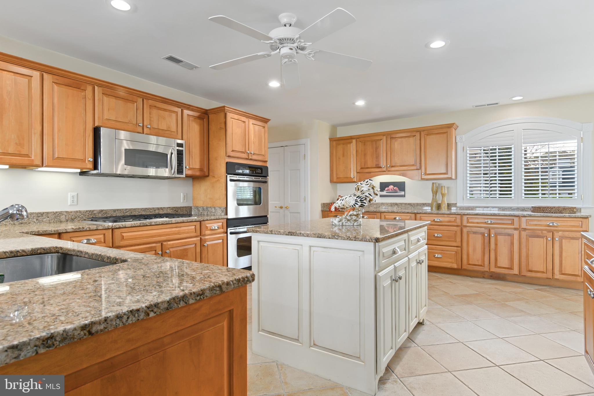 BENTLEY HAY - Residential