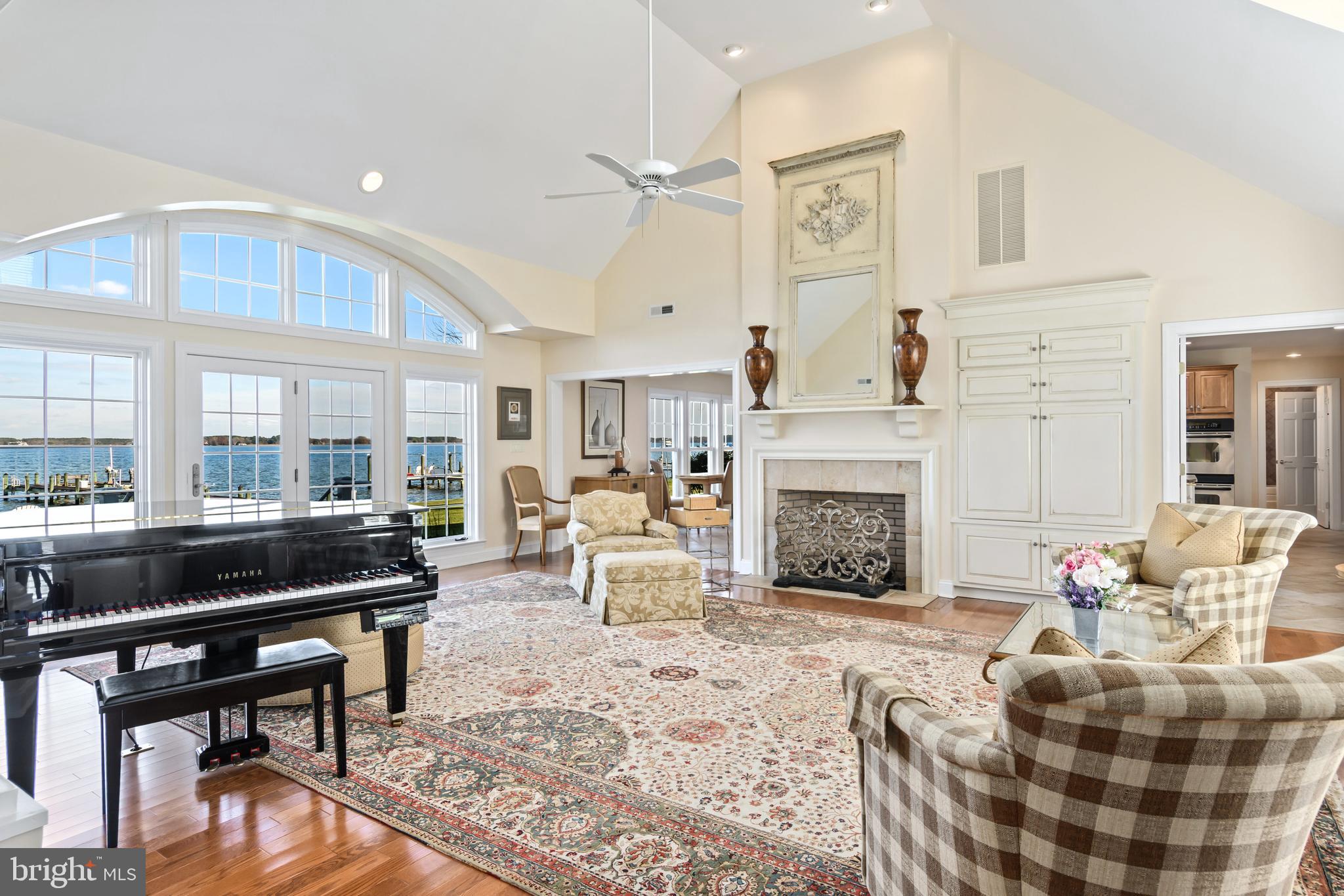 BENTLEY HAY - Residential