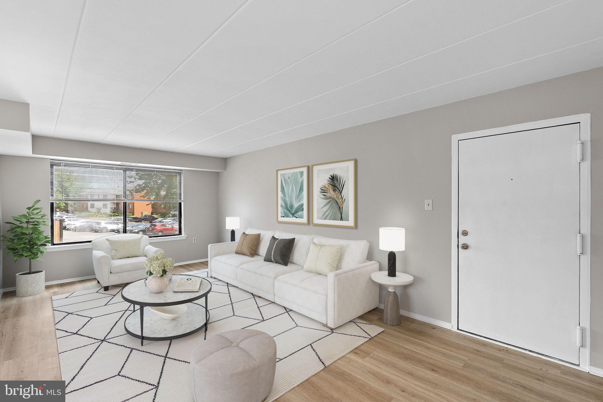 125 CLUBHOUSE DRIVE U SW 7
