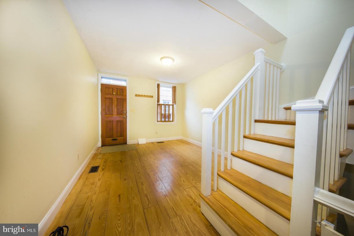 FEDERAL HILL HISTORIC DISTRICT - Residential Lease