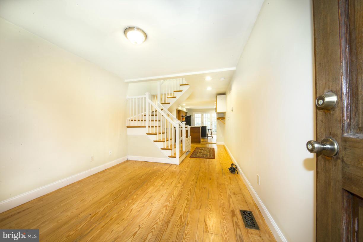 FEDERAL HILL HISTORIC DISTRICT - Residential Lease