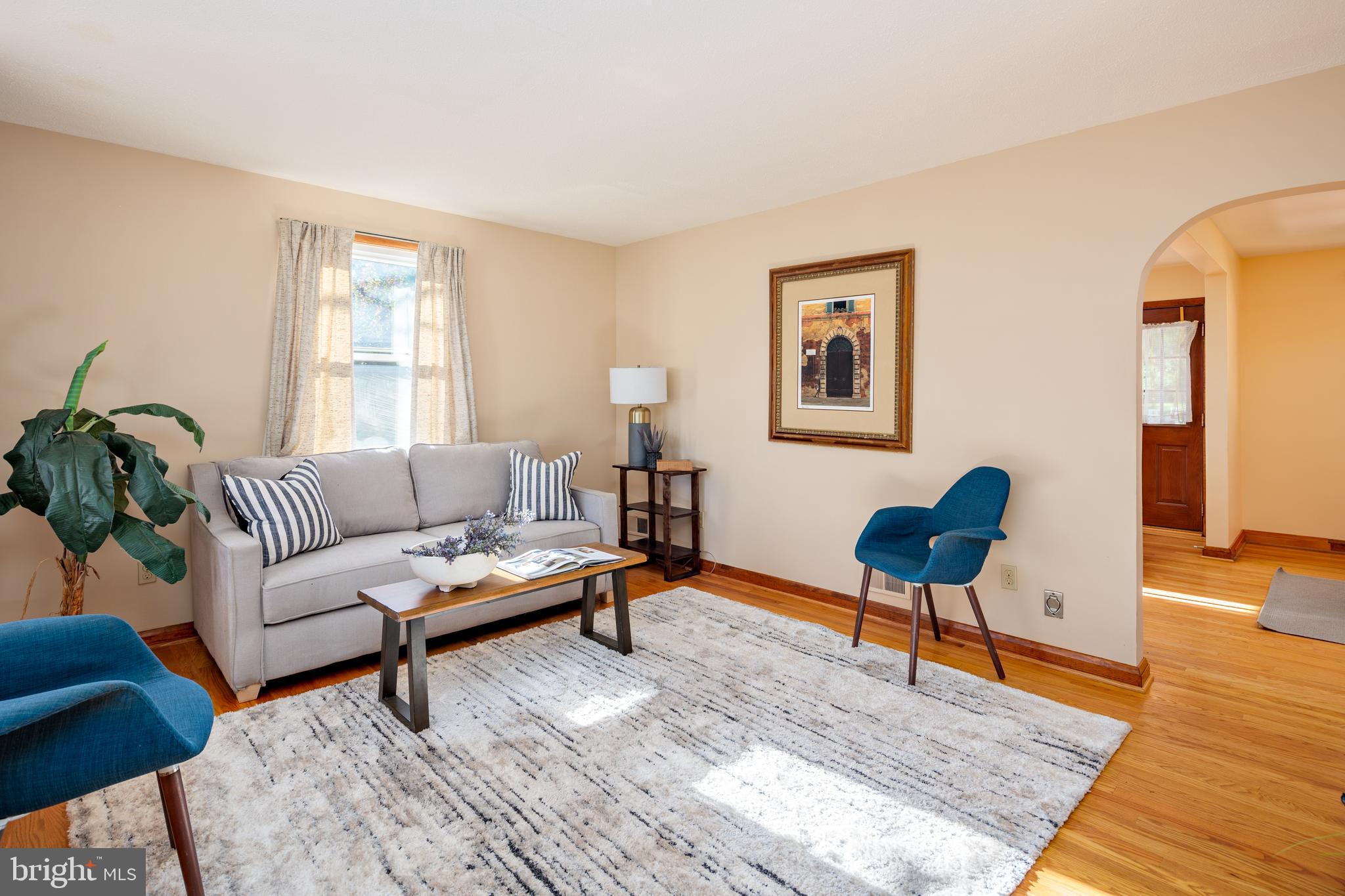 CALIFORNIA GROVE - Residential