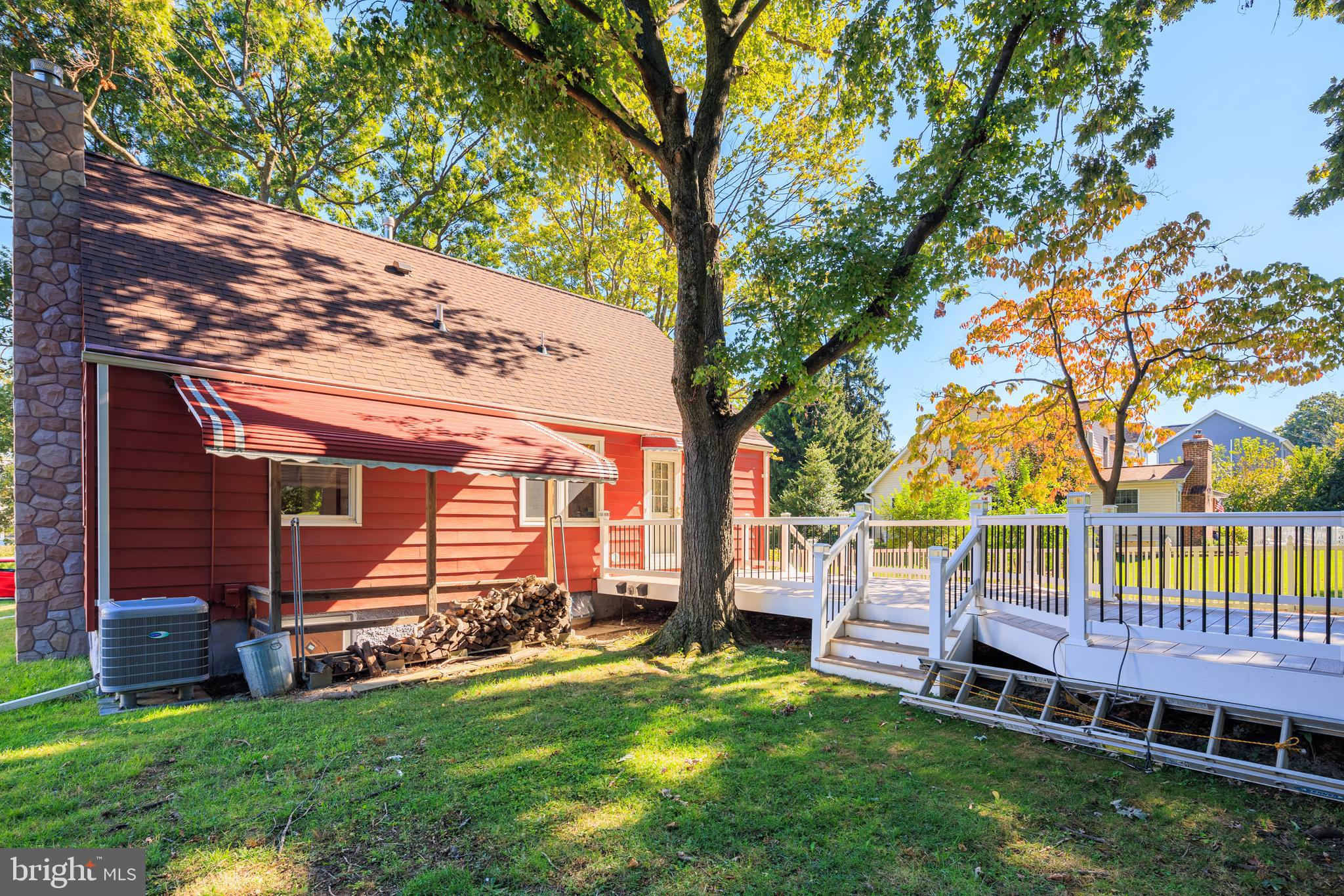 CALIFORNIA GROVE - Residential