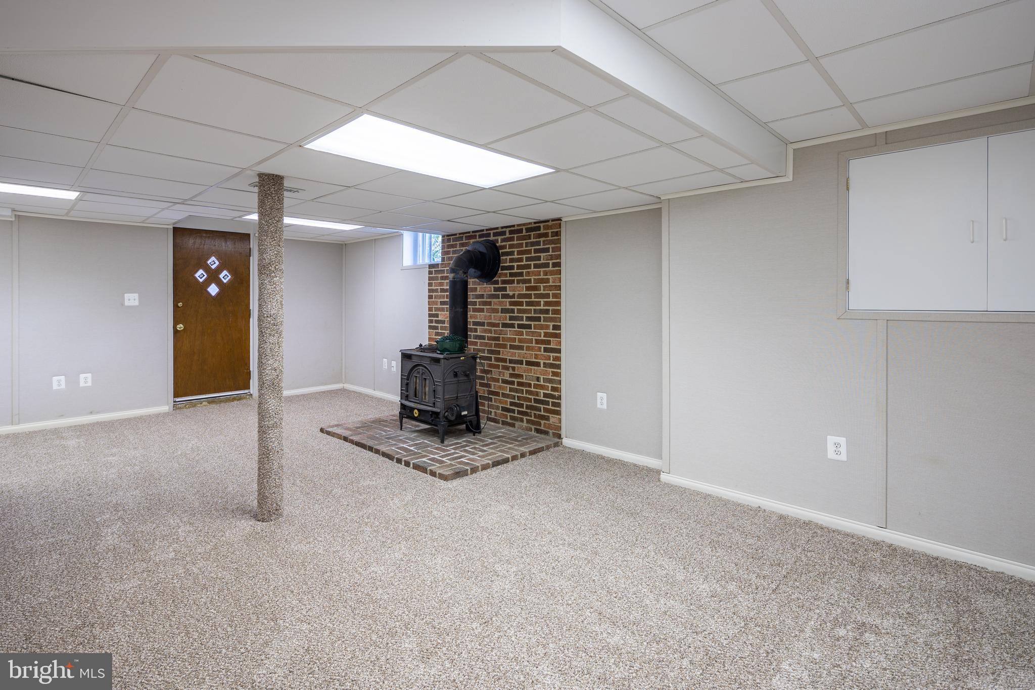 CALIFORNIA GROVE - Residential