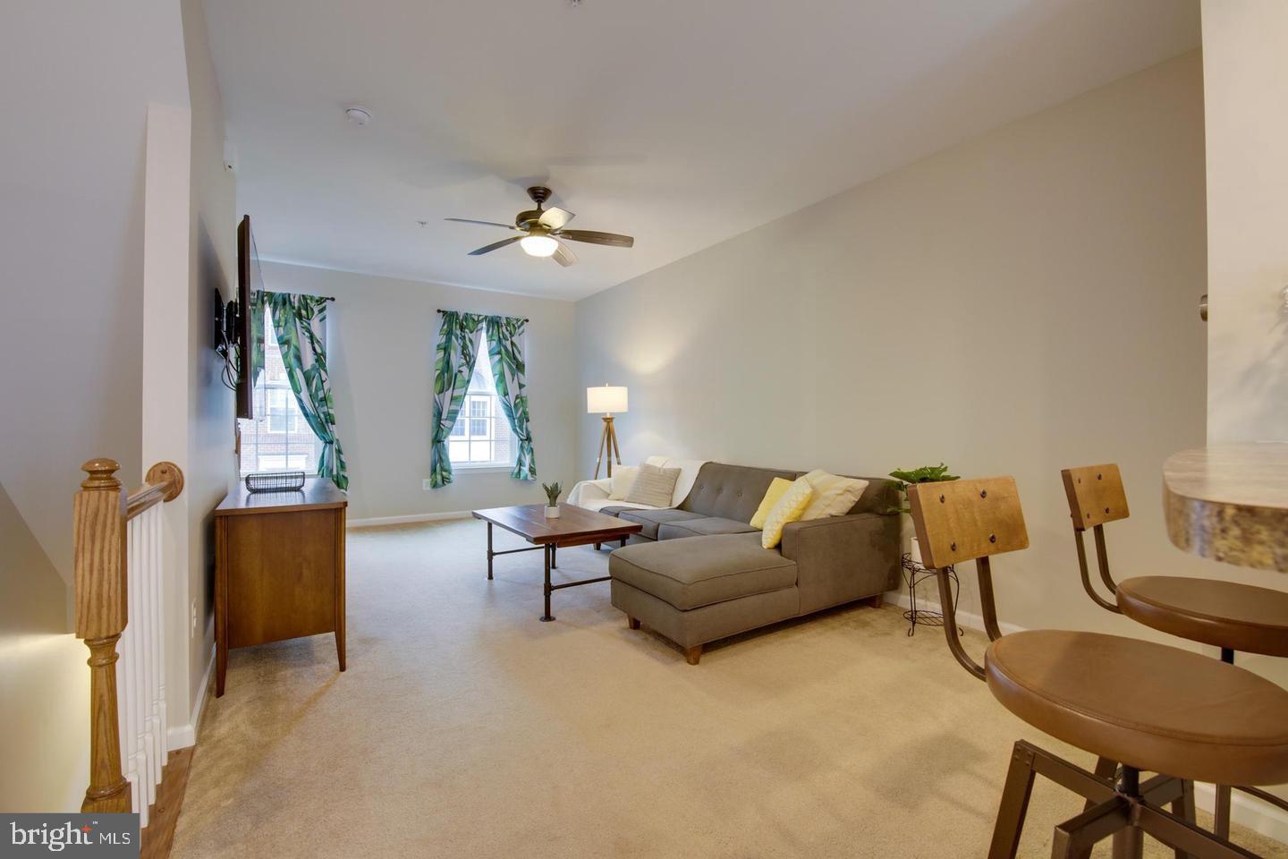 GREEKTOWN - Residential Lease