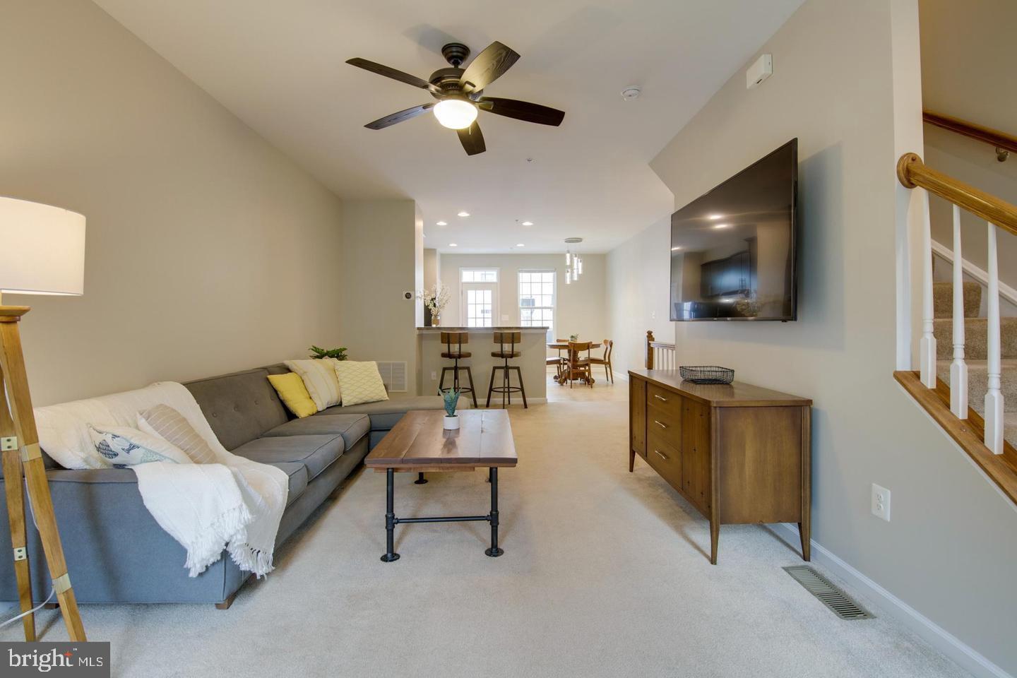 GREEKTOWN - Residential Lease