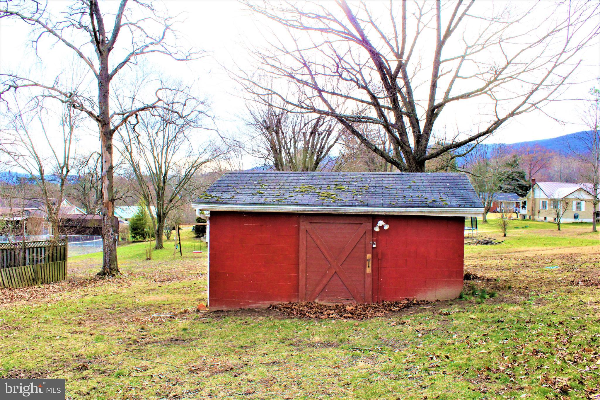 STONEY RUN - Residential