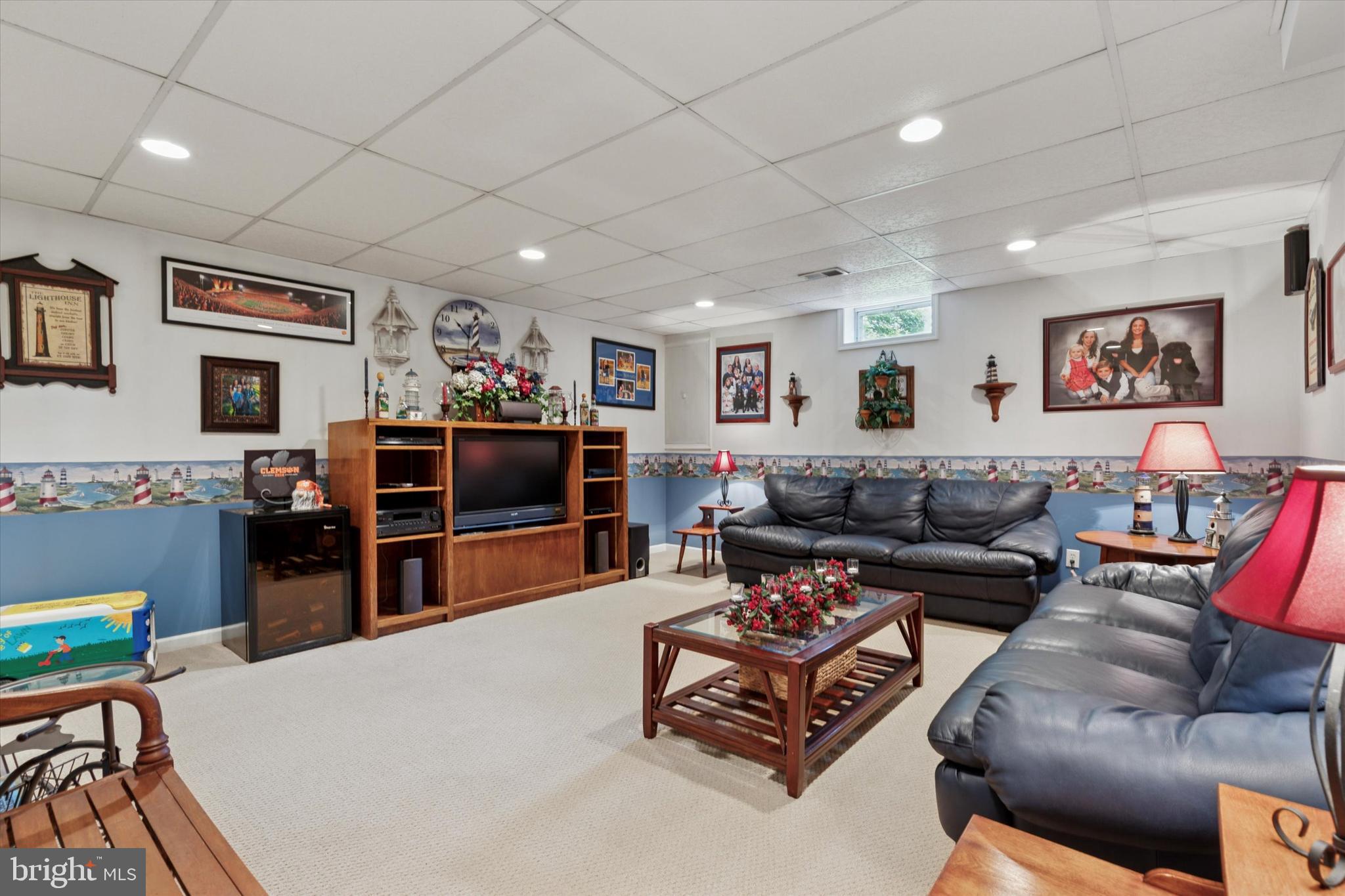 WARRINGTON OAKS - Residential