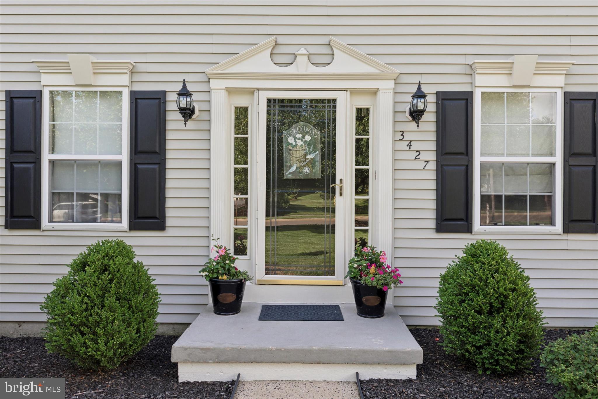 WARRINGTON OAKS - Residential