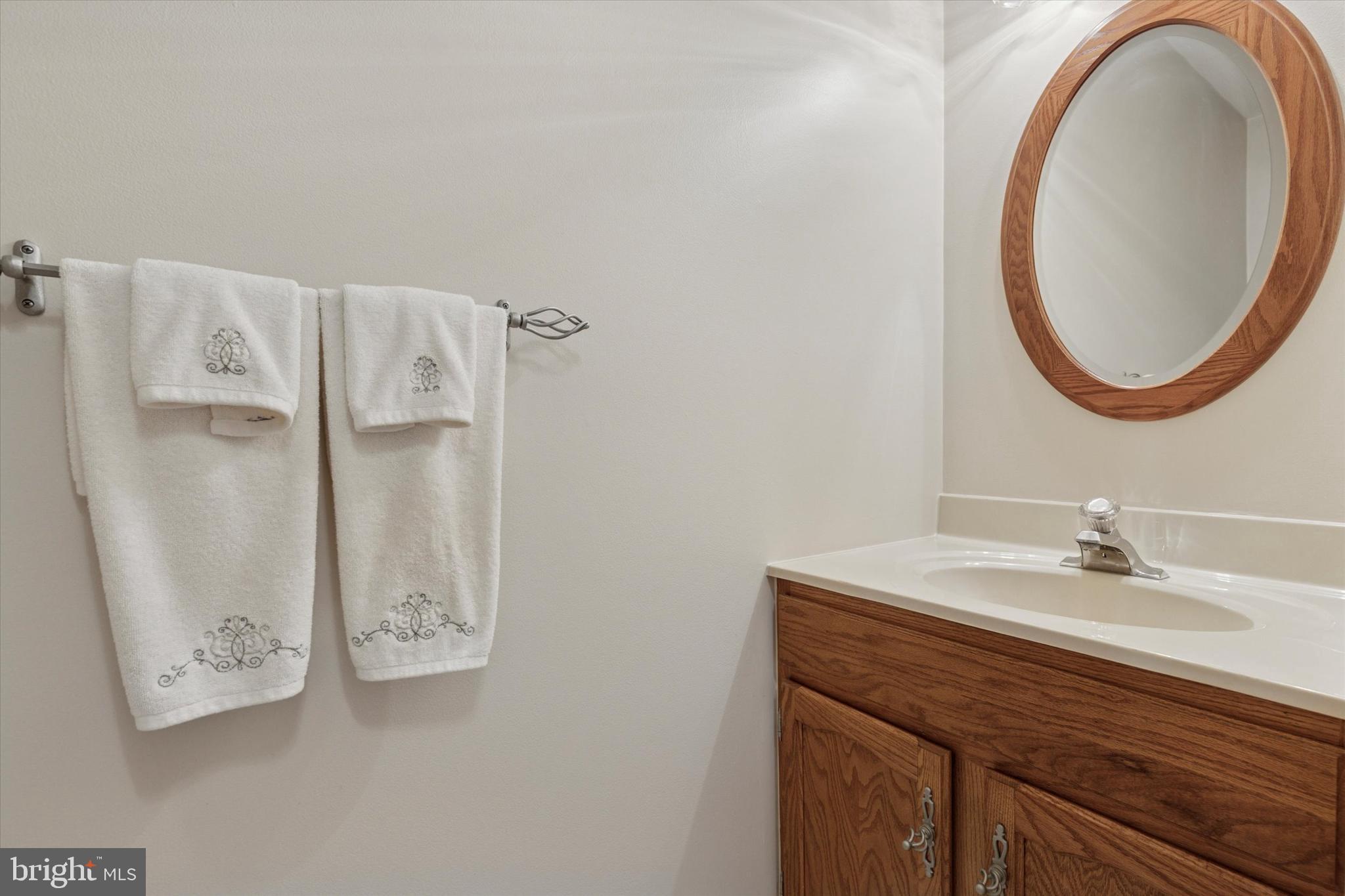 WARRINGTON OAKS - Residential