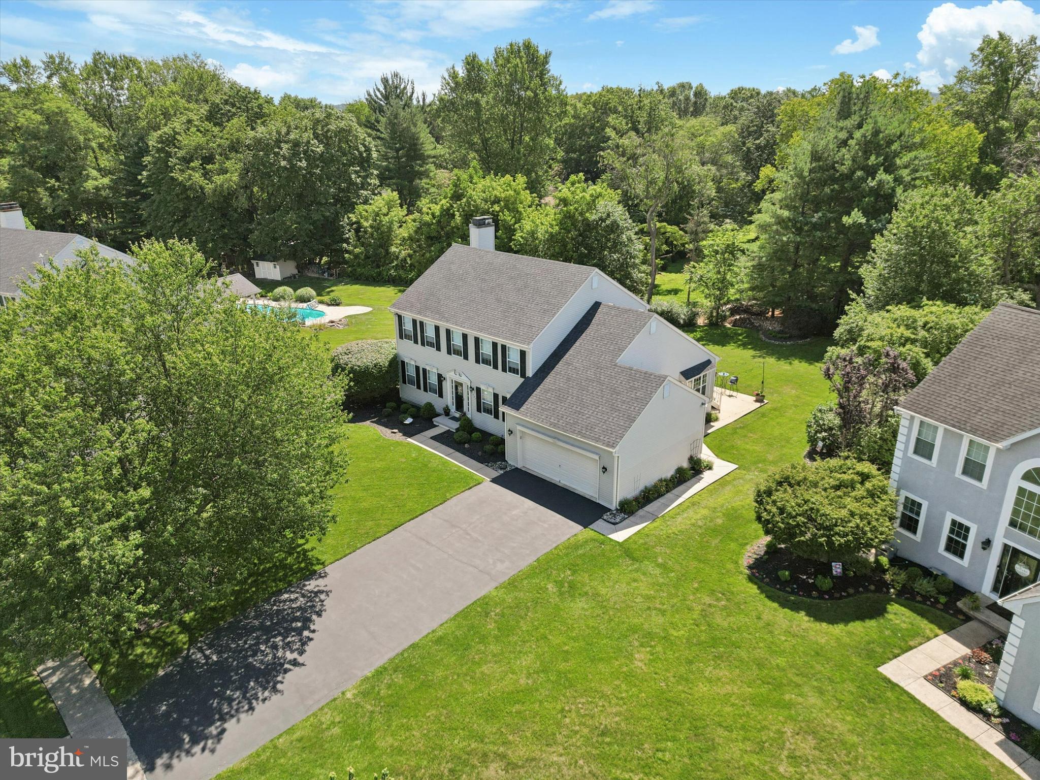 3427 PIN OAK LANE