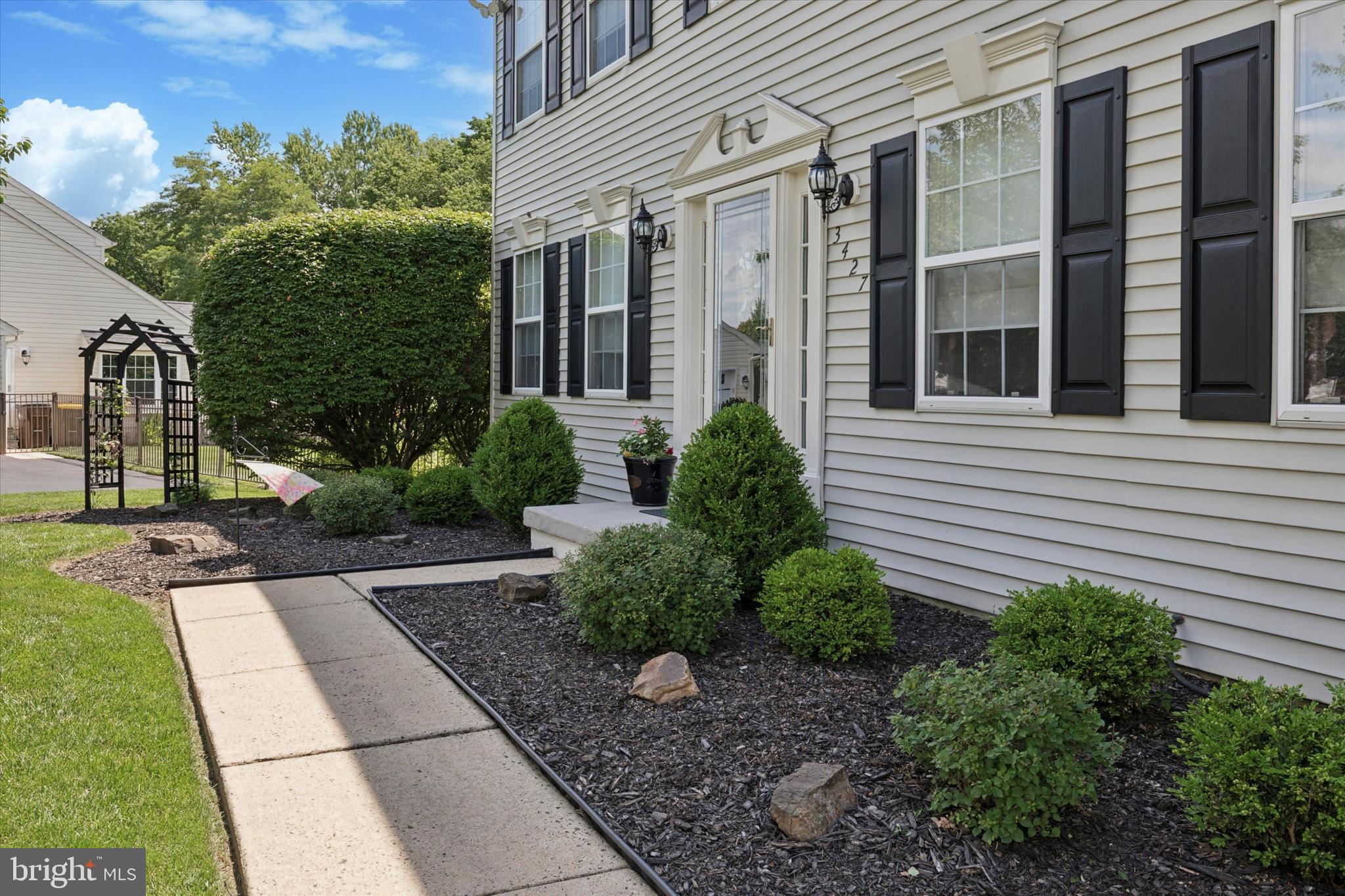 WARRINGTON OAKS - Residential