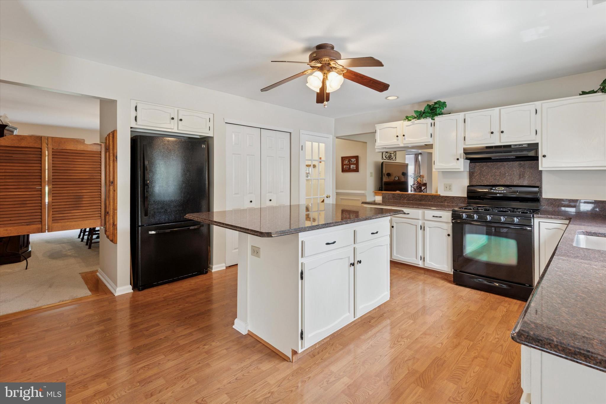 WARRINGTON OAKS - Residential