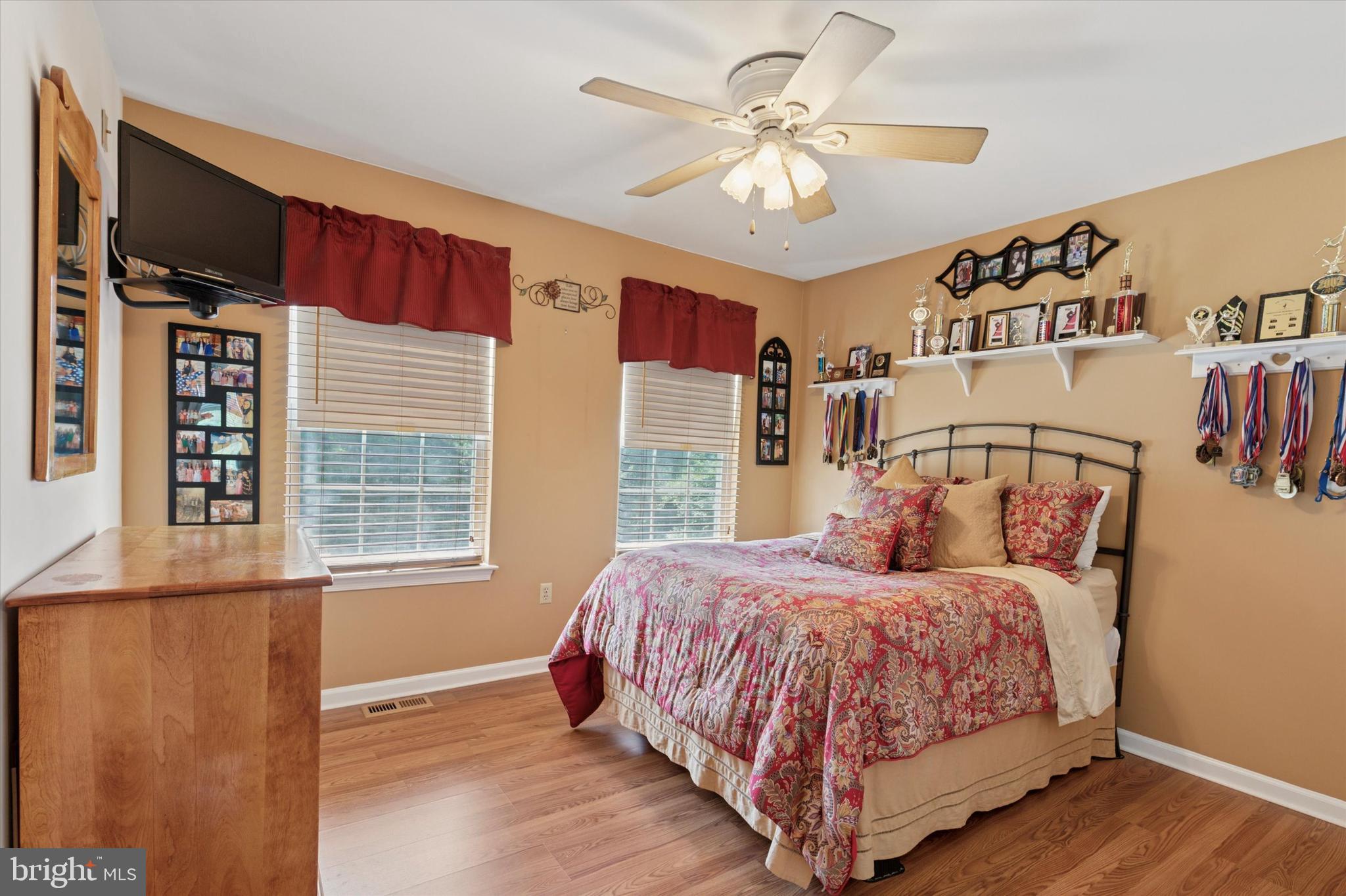 WARRINGTON OAKS - Residential