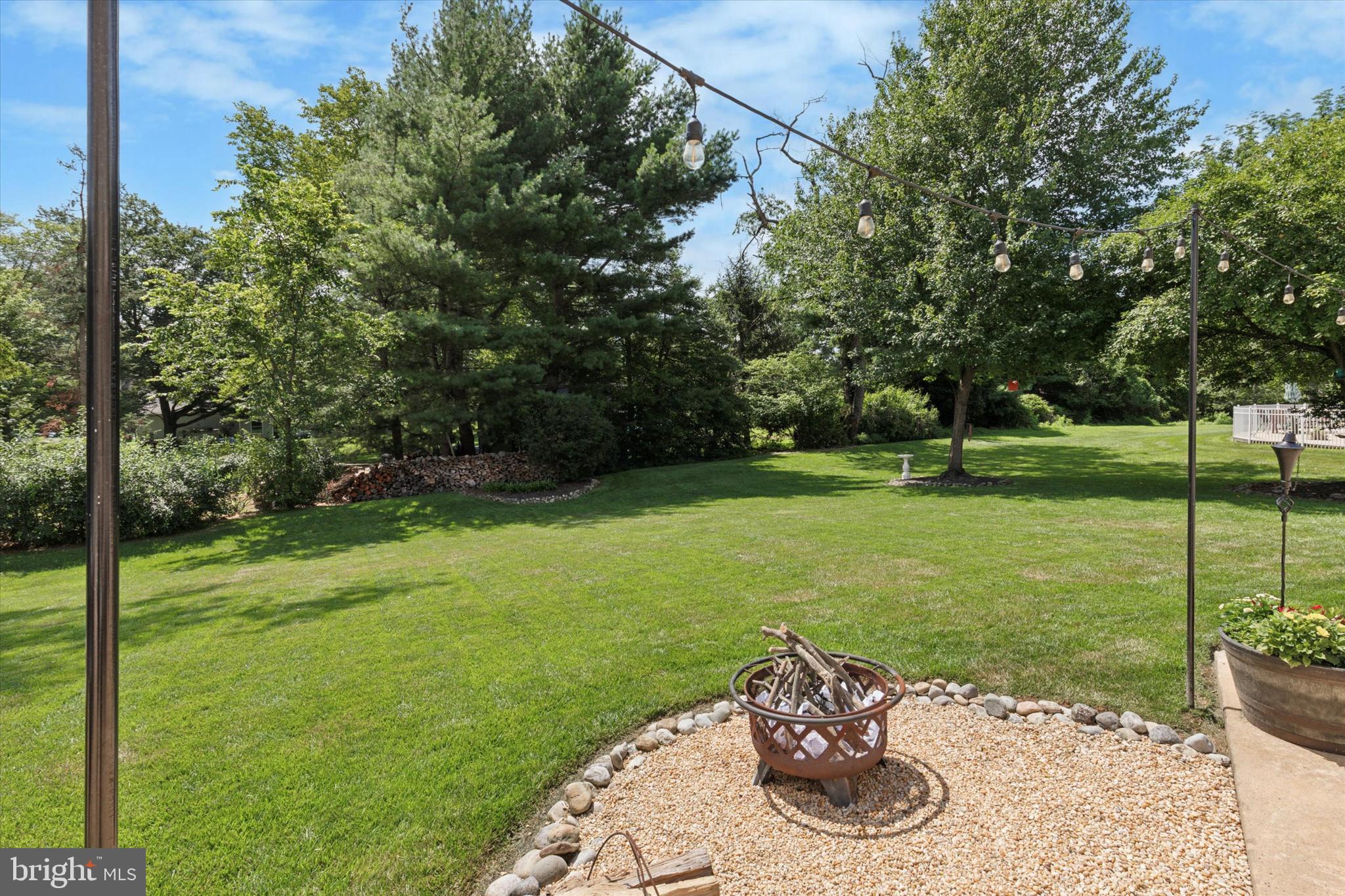 WARRINGTON OAKS - Residential