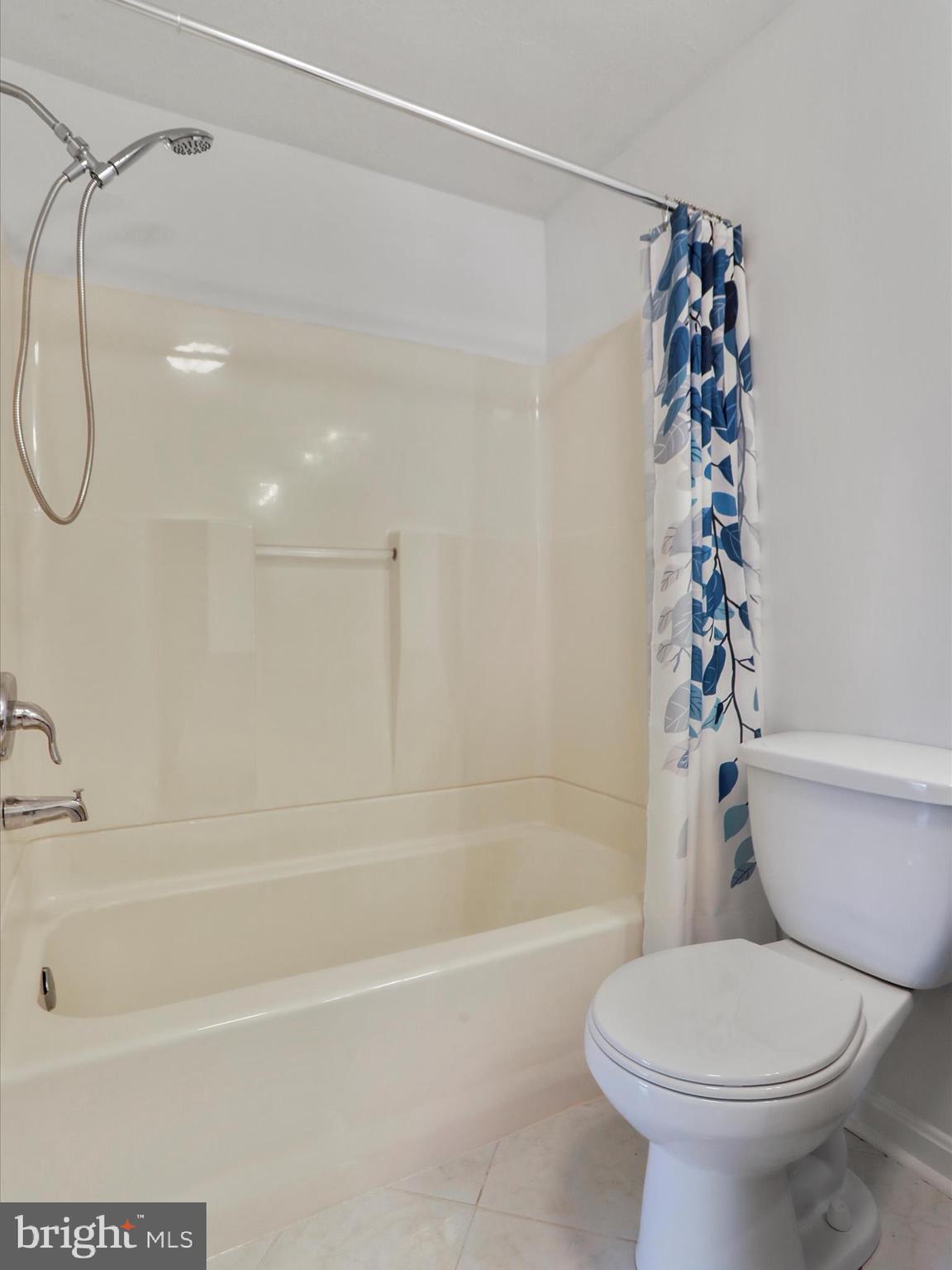 FREDERICKTOWNE VILLAGE - Residential