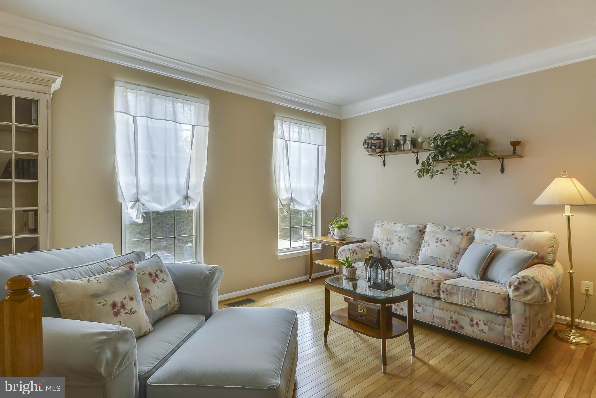 FARMWELL HUNT - Residential