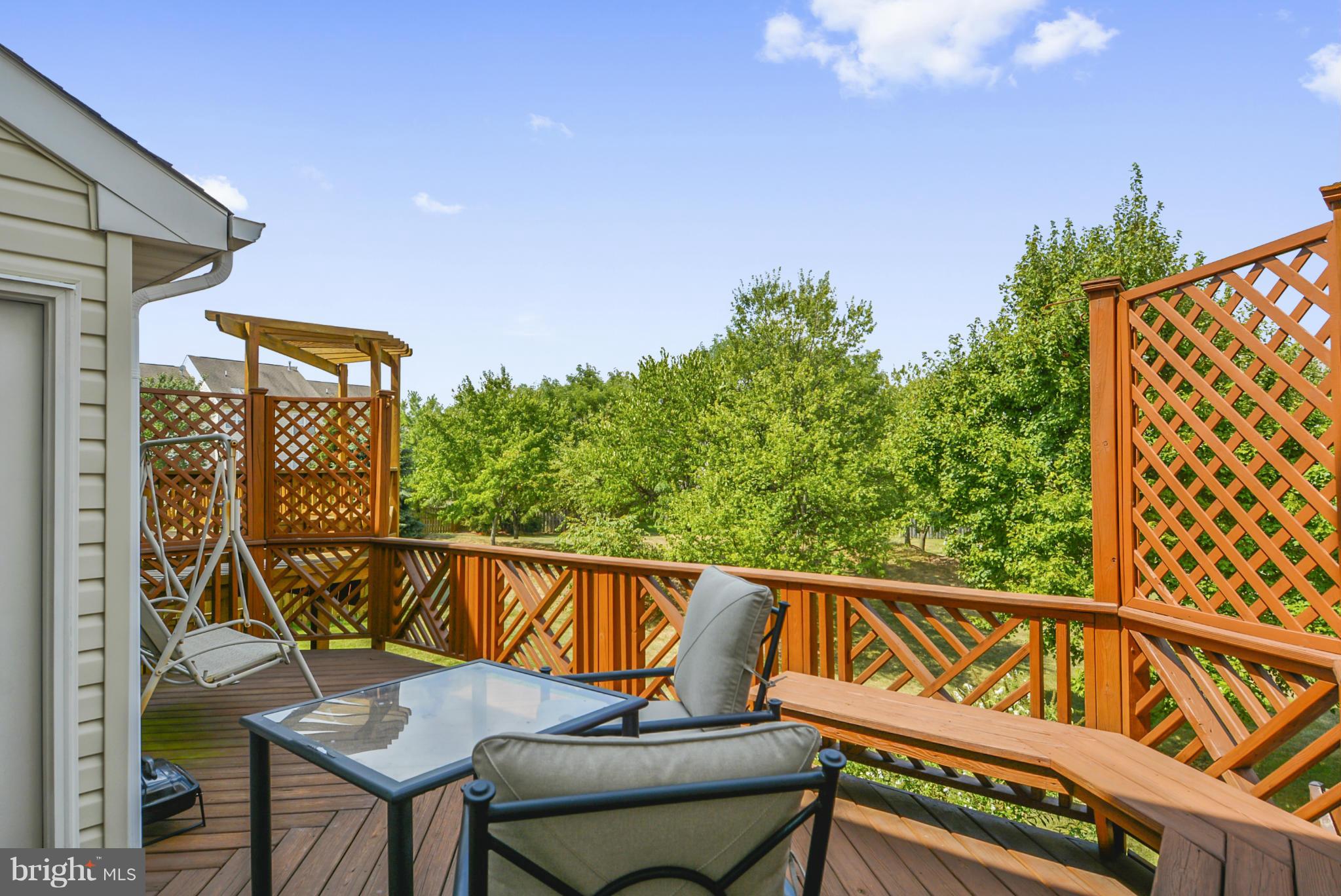 FARMWELL HUNT - Residential