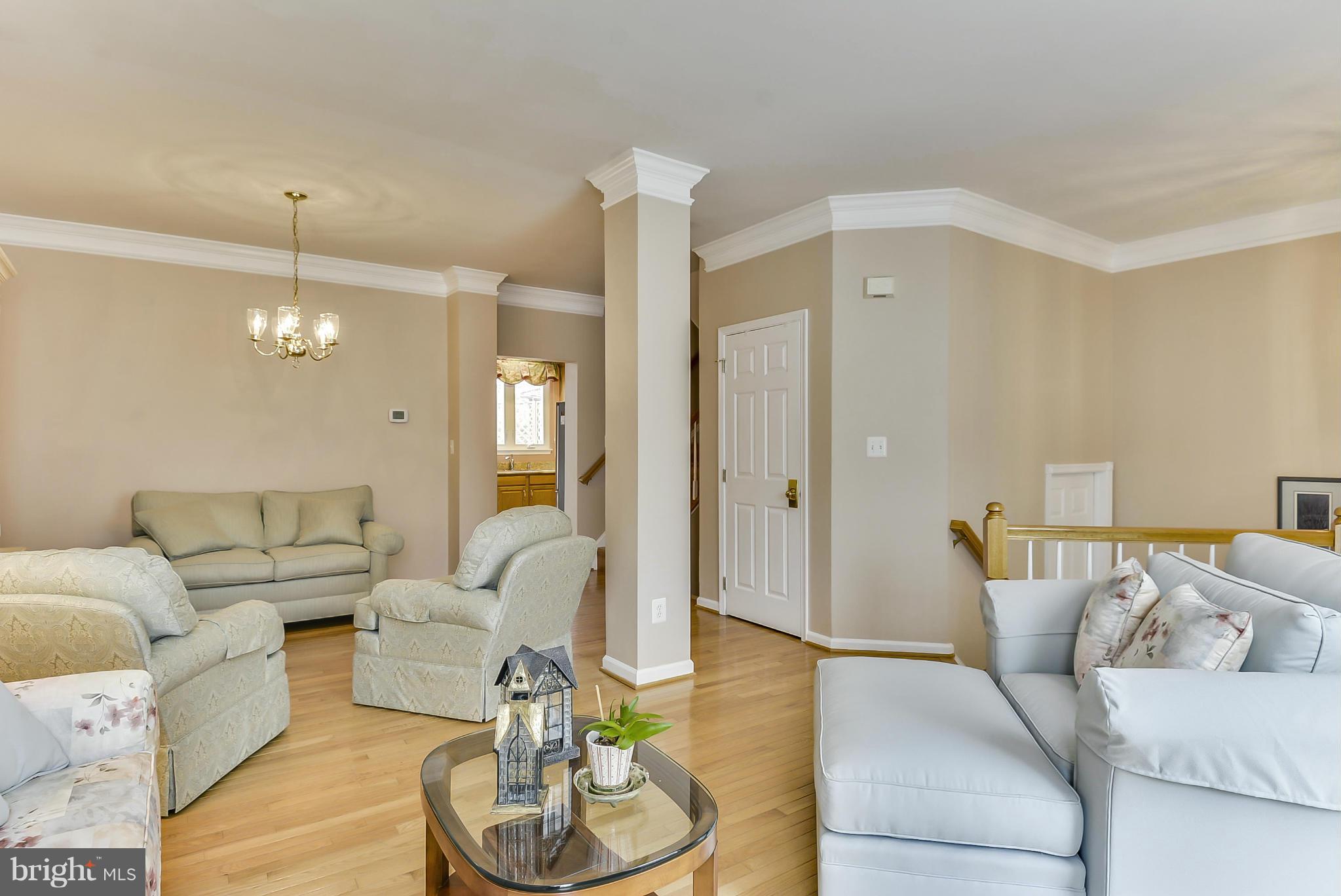 FARMWELL HUNT - Residential