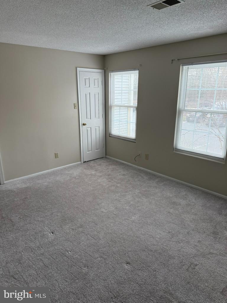 FOX CHASE/EXETER - Residential