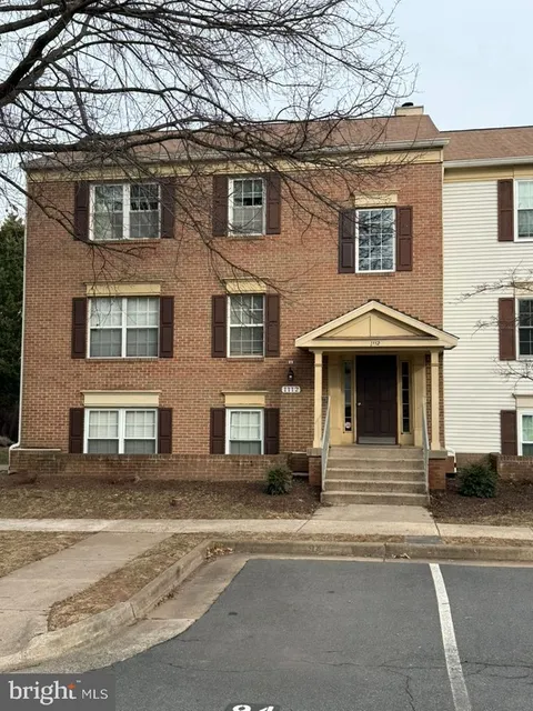 1112 Huntmaster Terrace NE Unit 202, Leesburg, VA 20176 - MLS#: VALO2113756