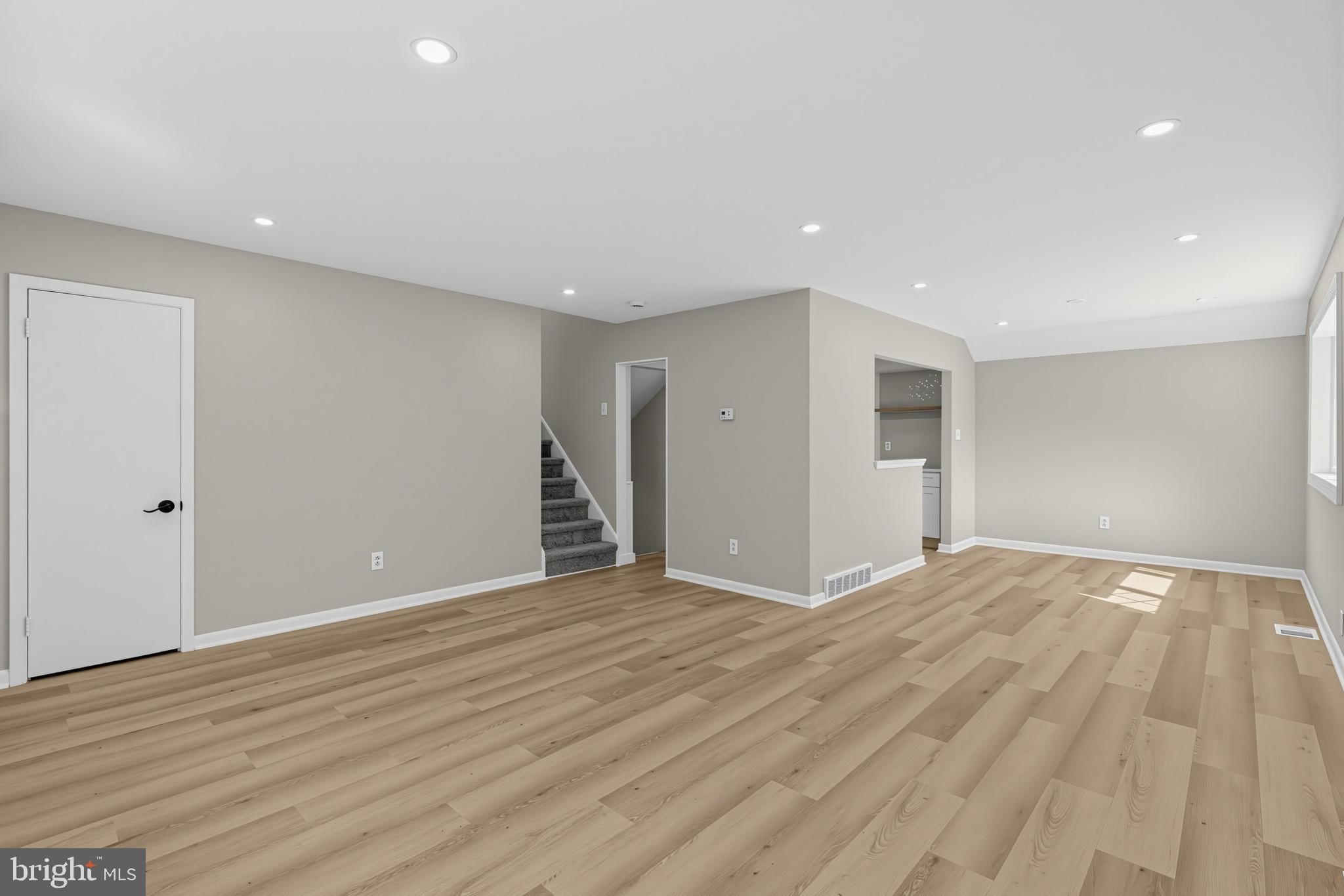 934 LONGFORD ROAD