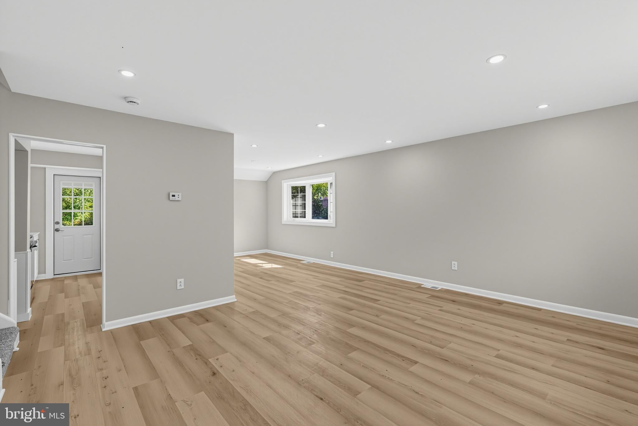 934 LONGFORD ROAD