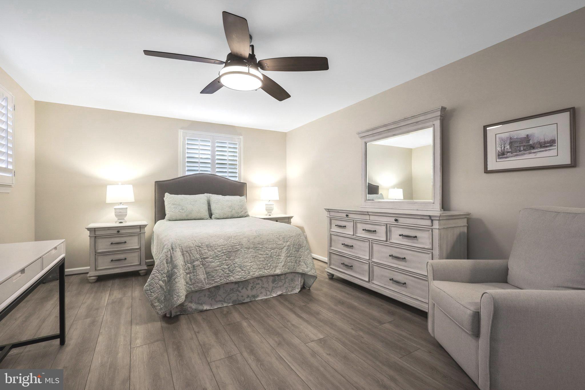 COLLINGWOOD ESTATES - Residential