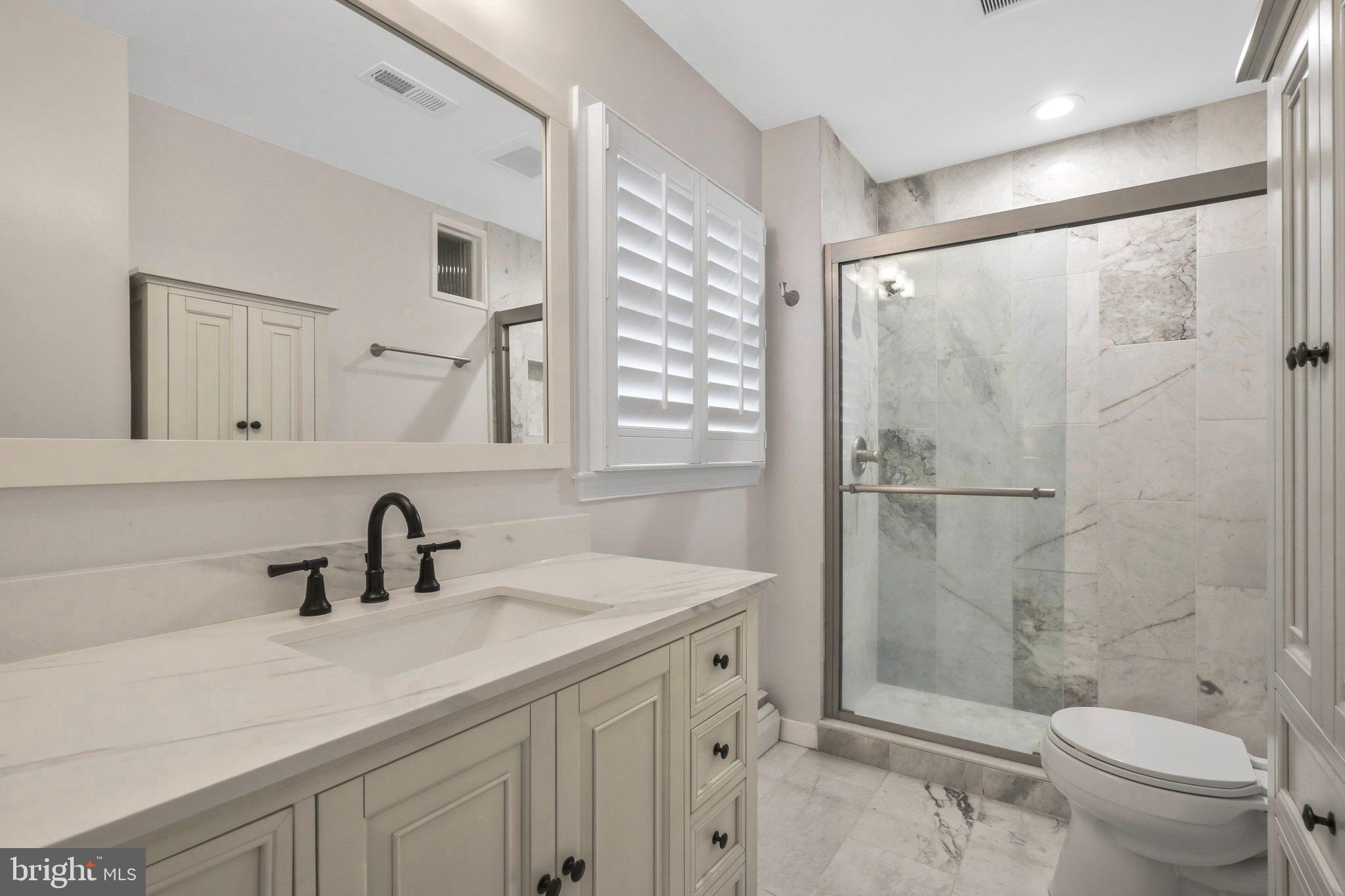 COLLINGWOOD ESTATES - Residential