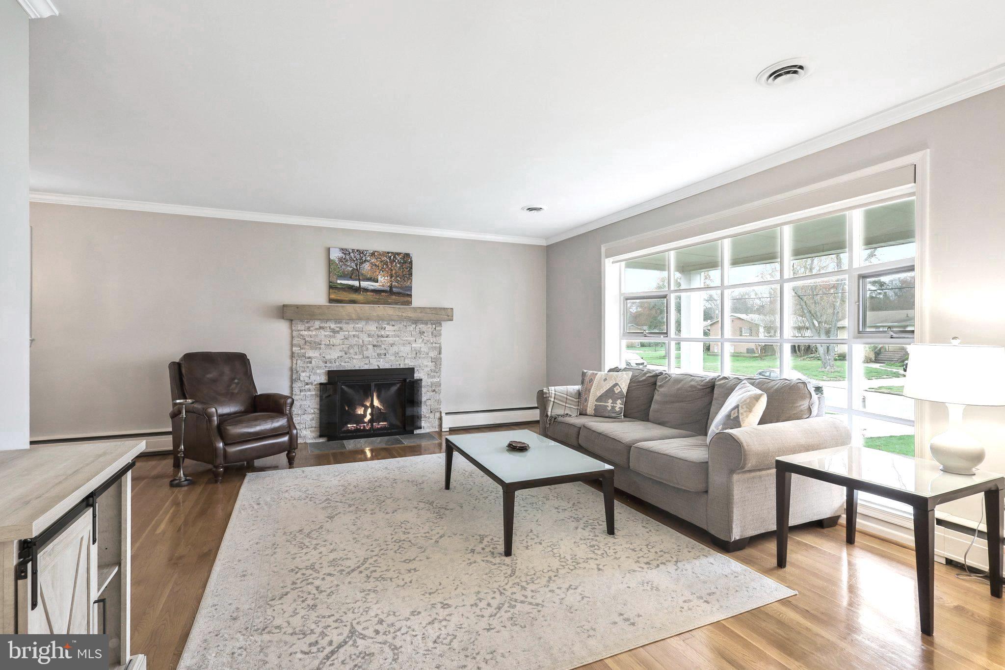 COLLINGWOOD ESTATES - Residential