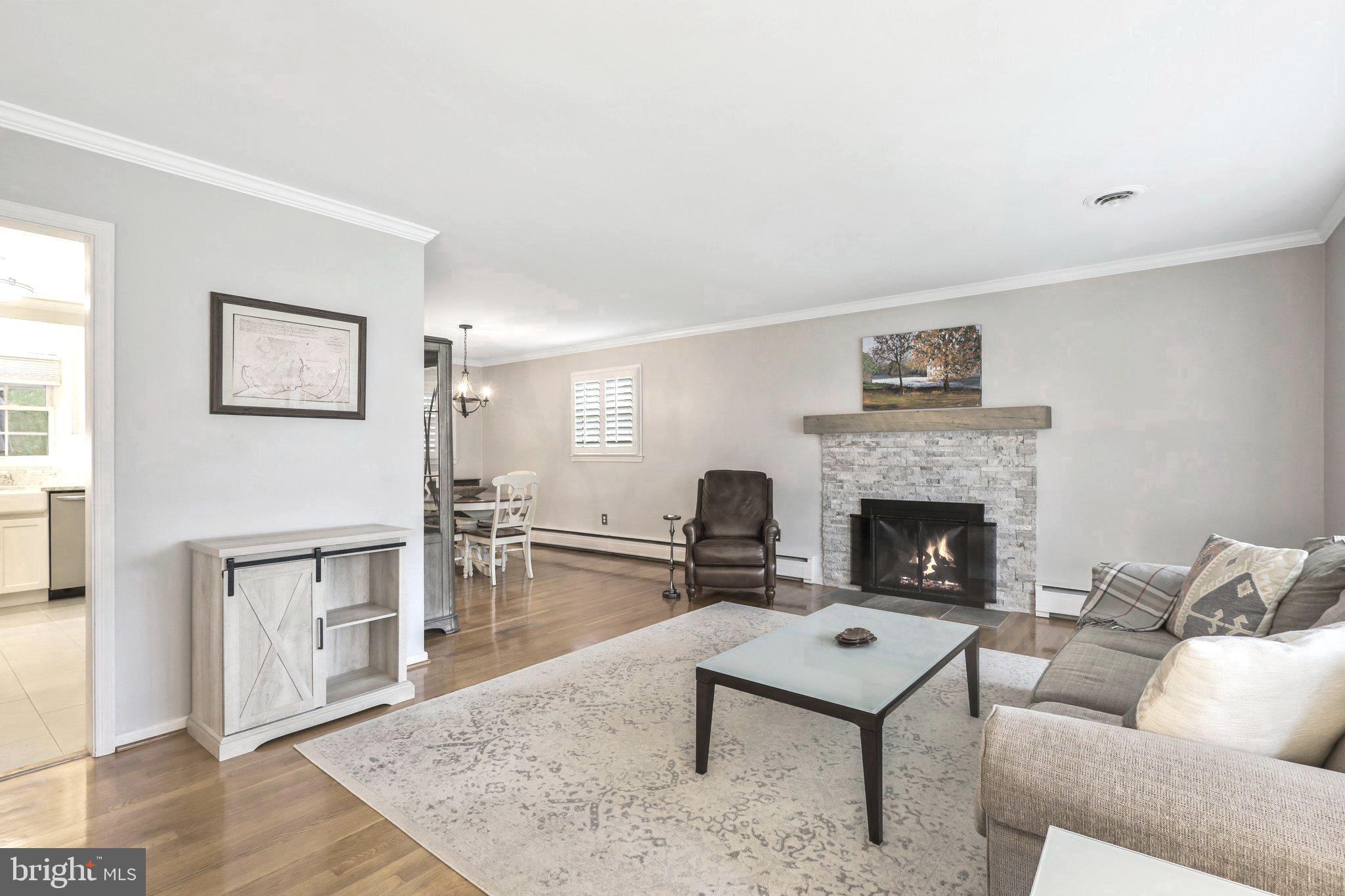 COLLINGWOOD ESTATES - Residential