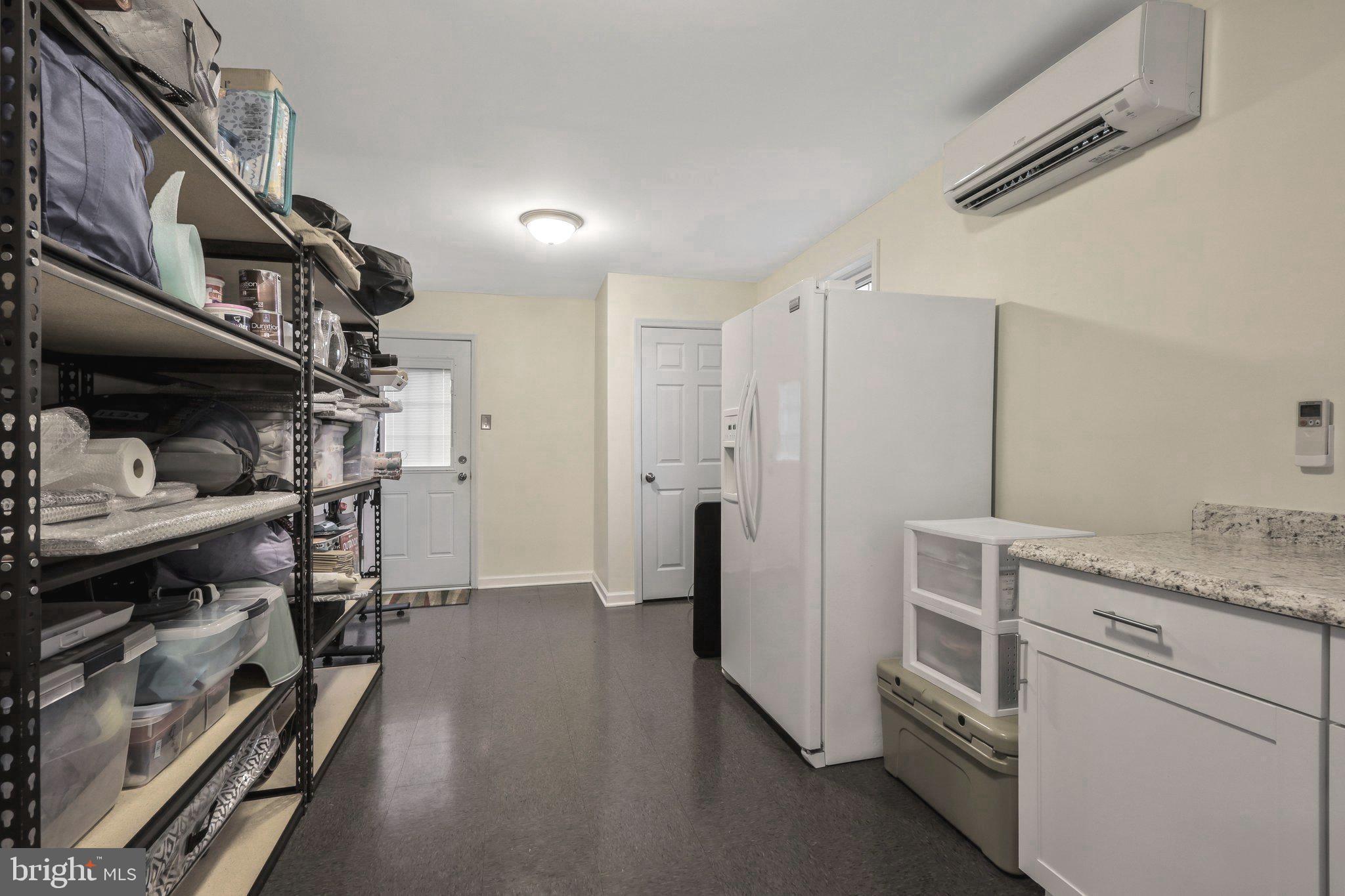 COLLINGWOOD ESTATES - Residential