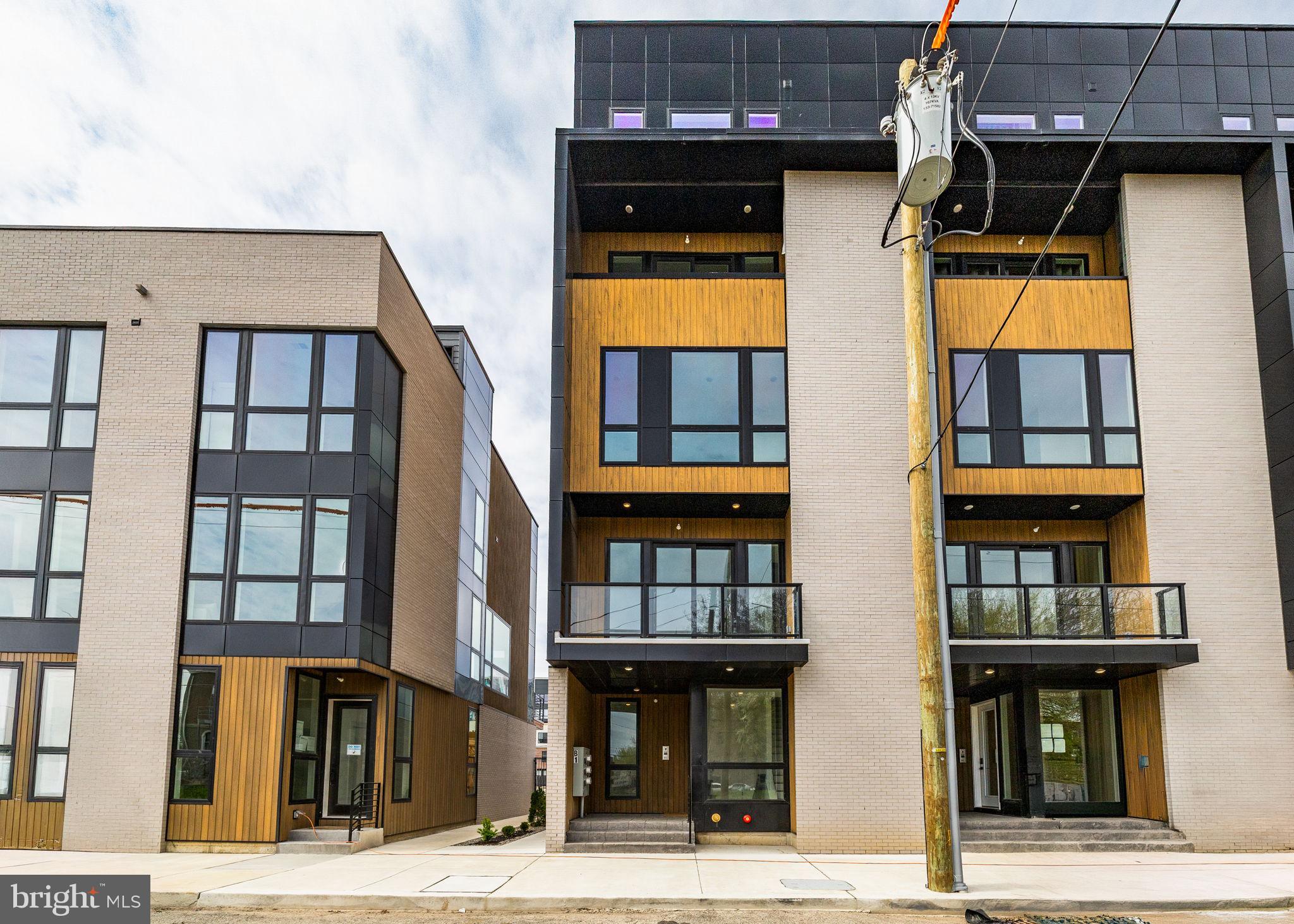 PORT RICHMOND - Residential