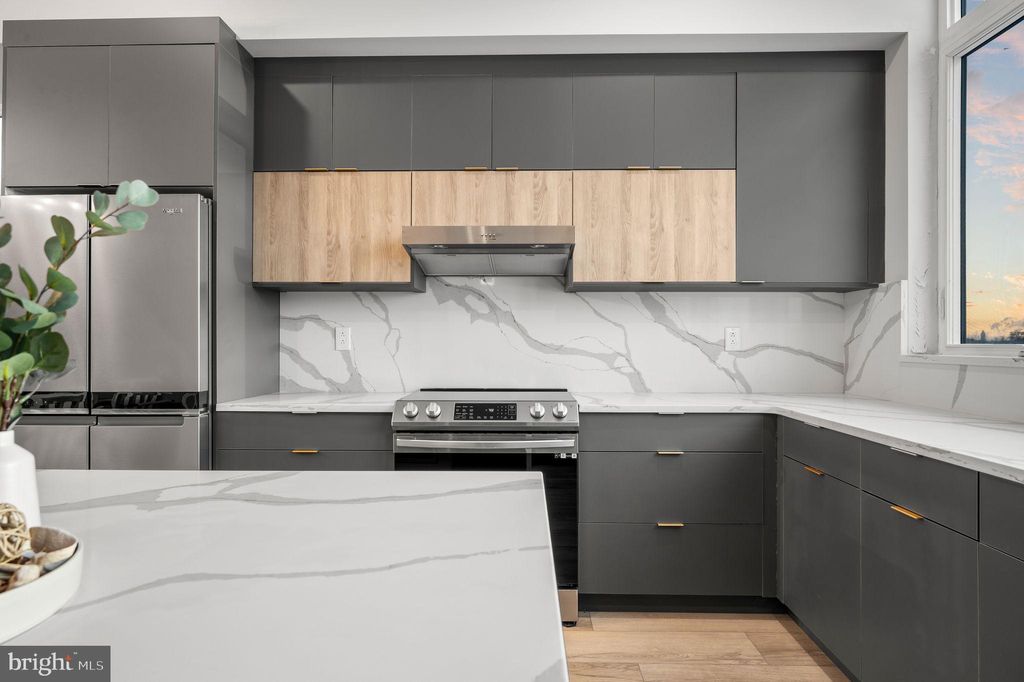 Photo of 2201 E Somerset Street #B4 UPPER, PHILADELPHIA, PA 19134 (MLS # PAPH2562462)