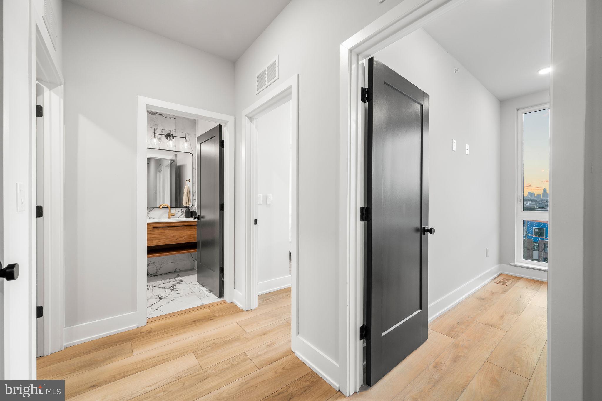 PORT RICHMOND - Residential