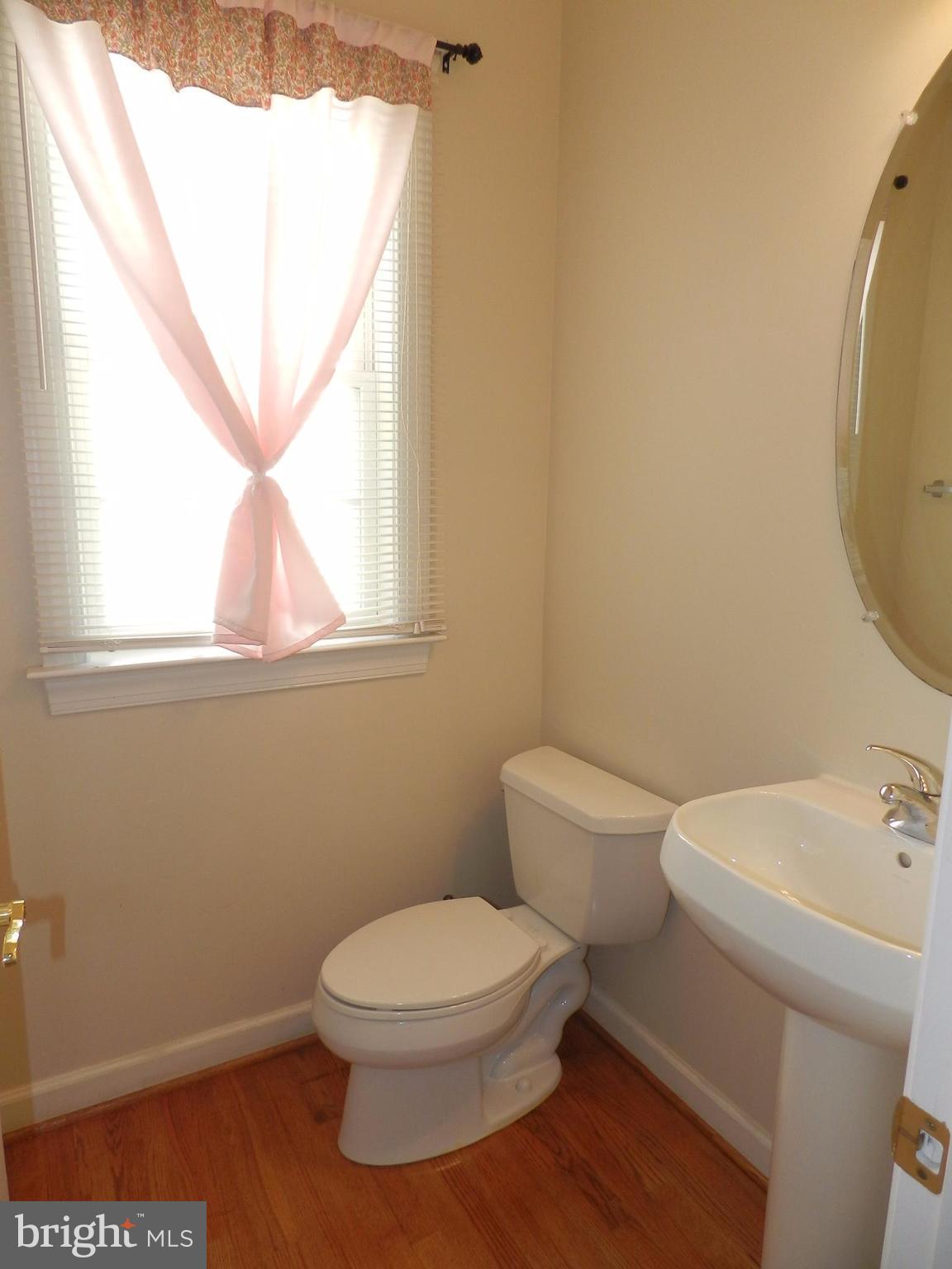 STONEWALL MANOR - Residential