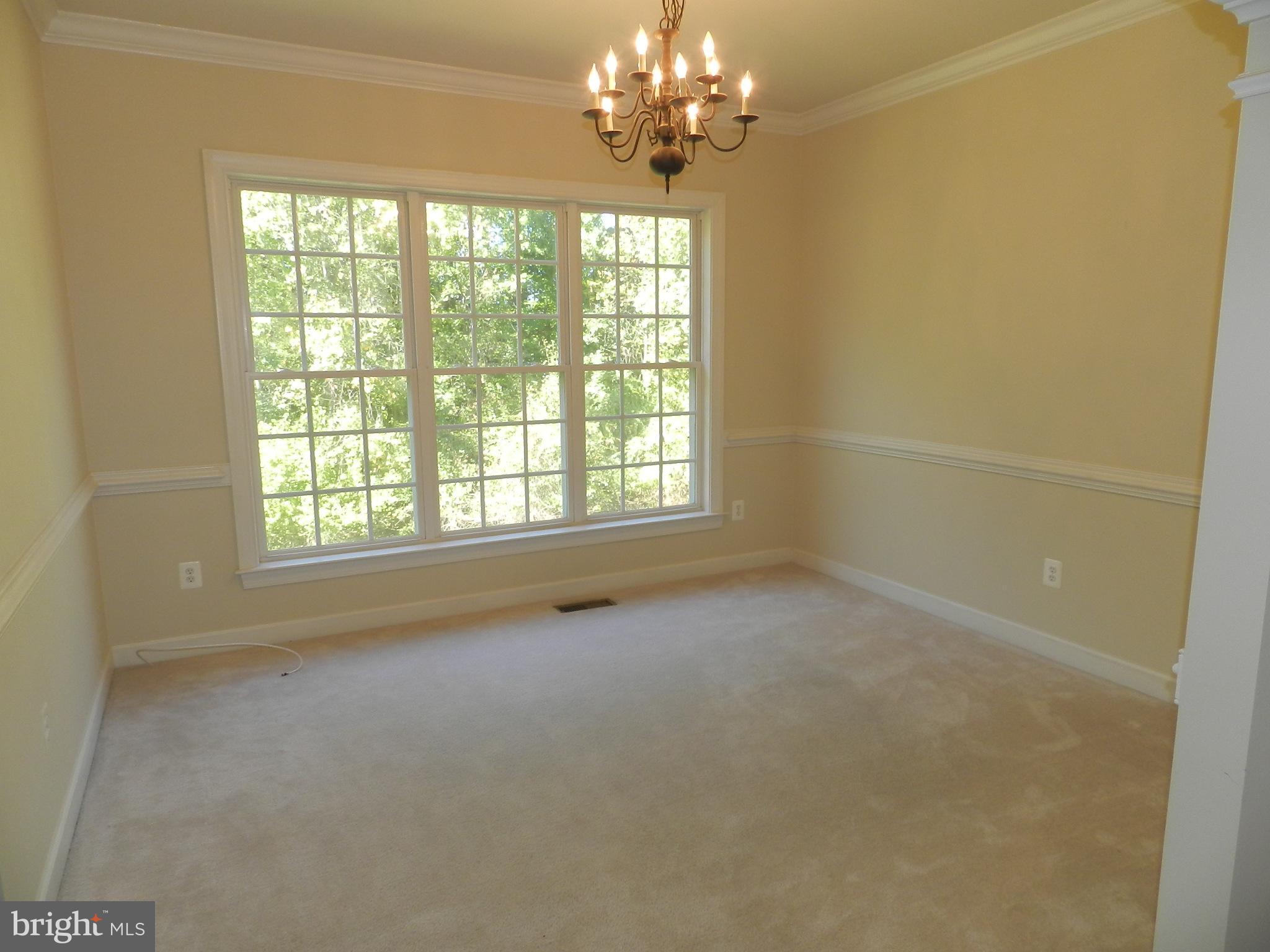 STONEWALL MANOR - Residential