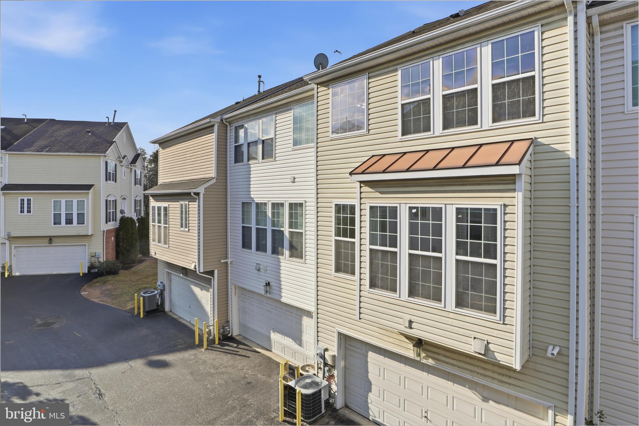 FAIRCREST - Residential Lease