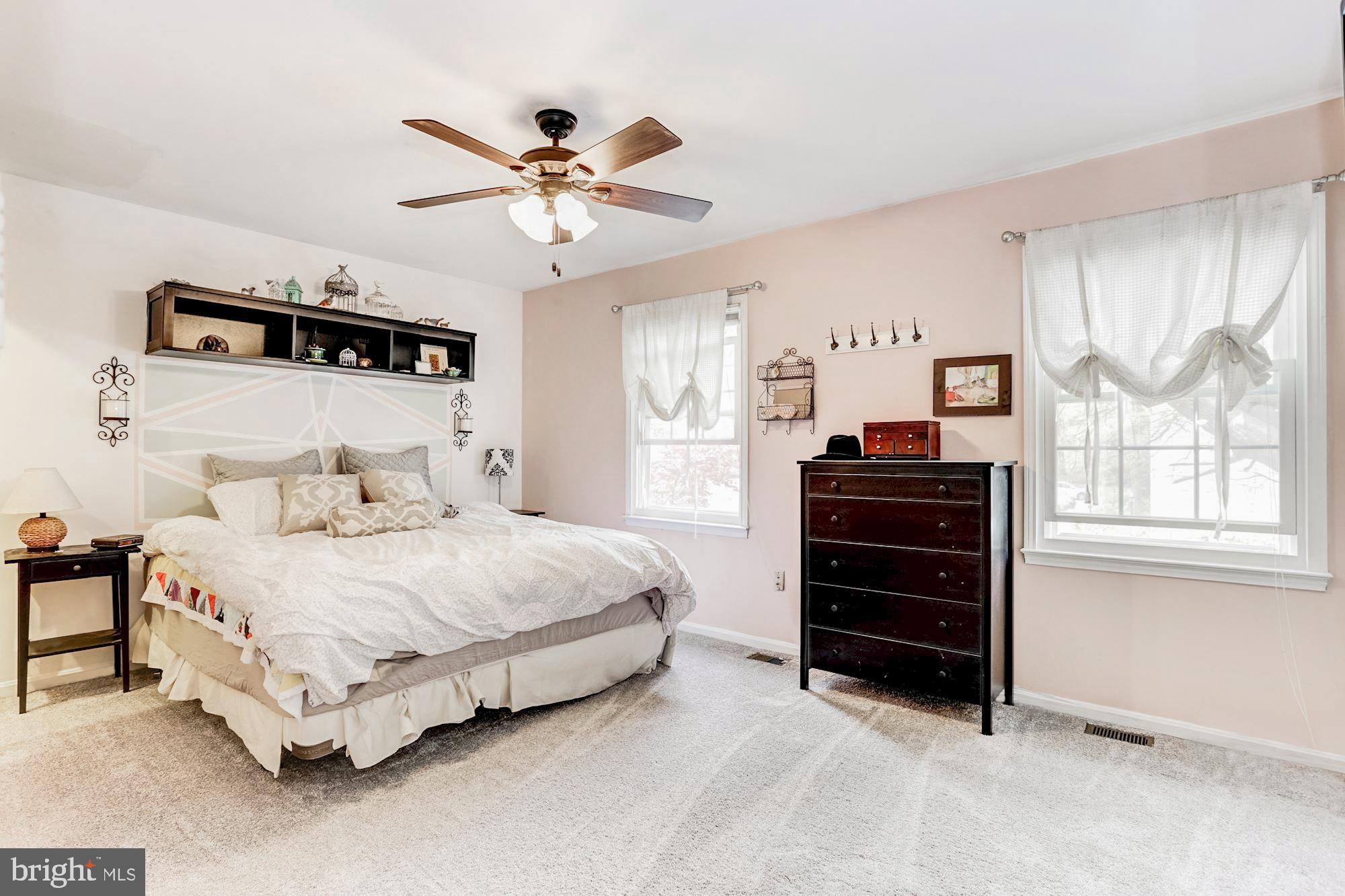 DIAMOND FARMS - Residential