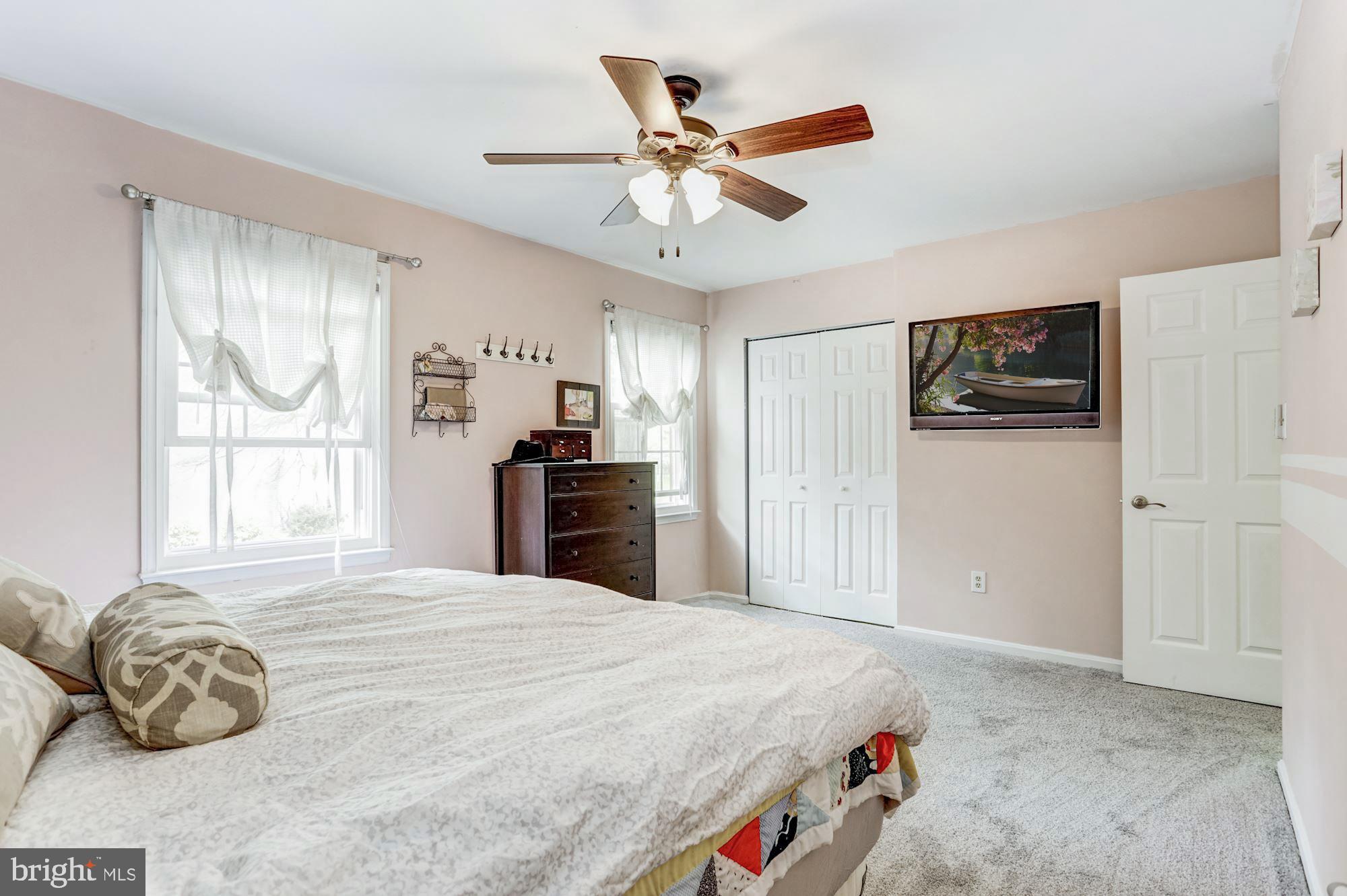 DIAMOND FARMS - Residential