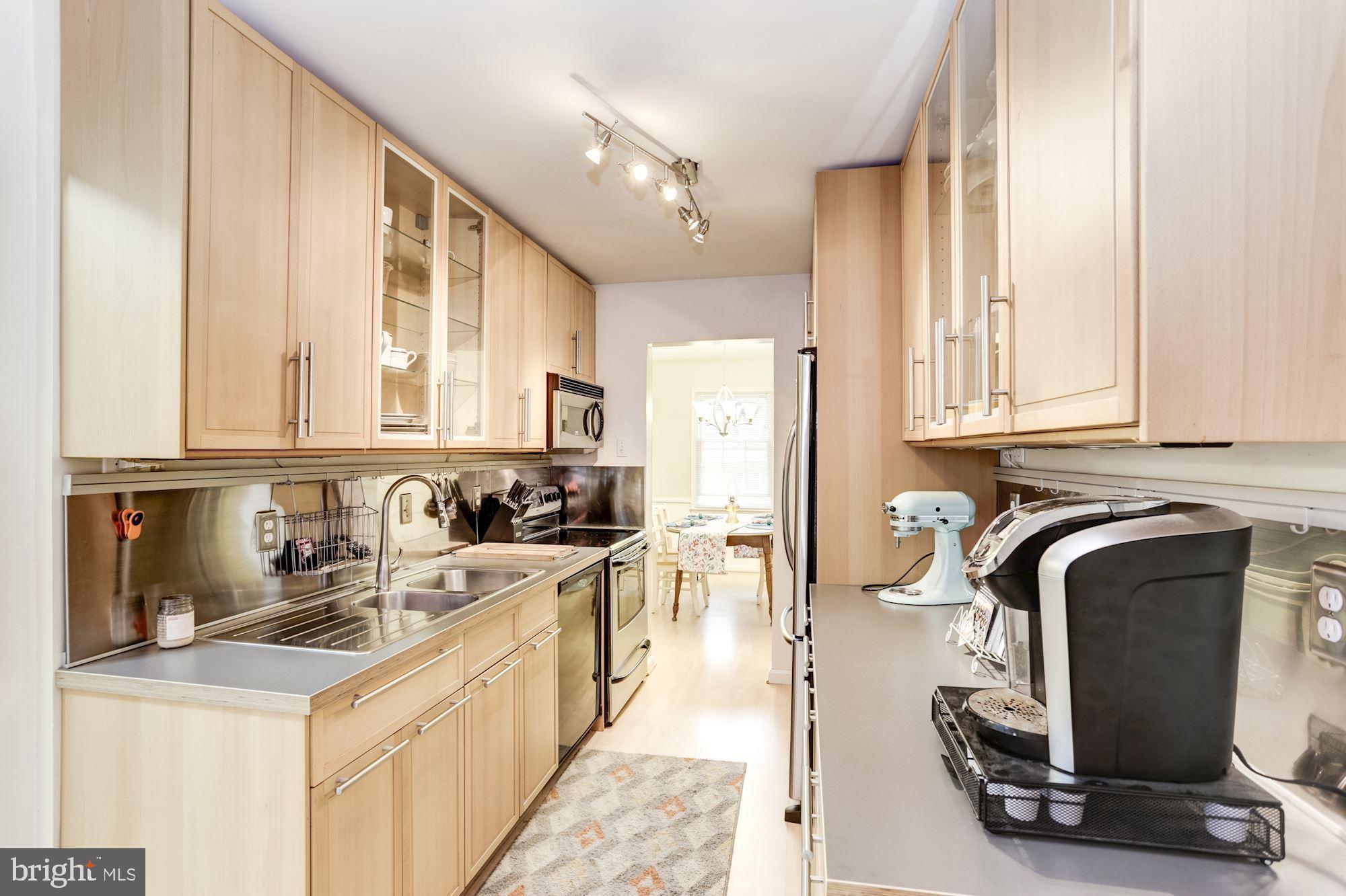 DIAMOND FARMS - Residential