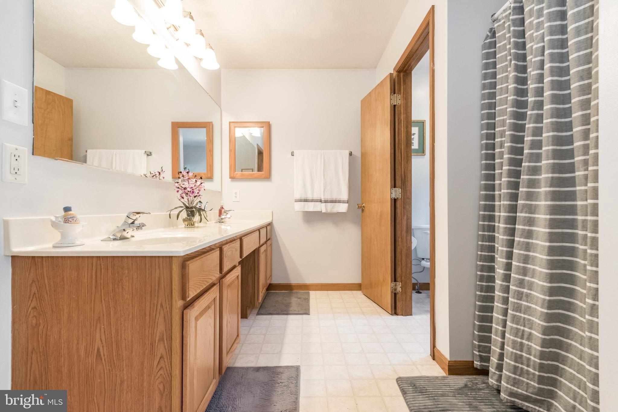 PEBBLE RIDGE - Residential