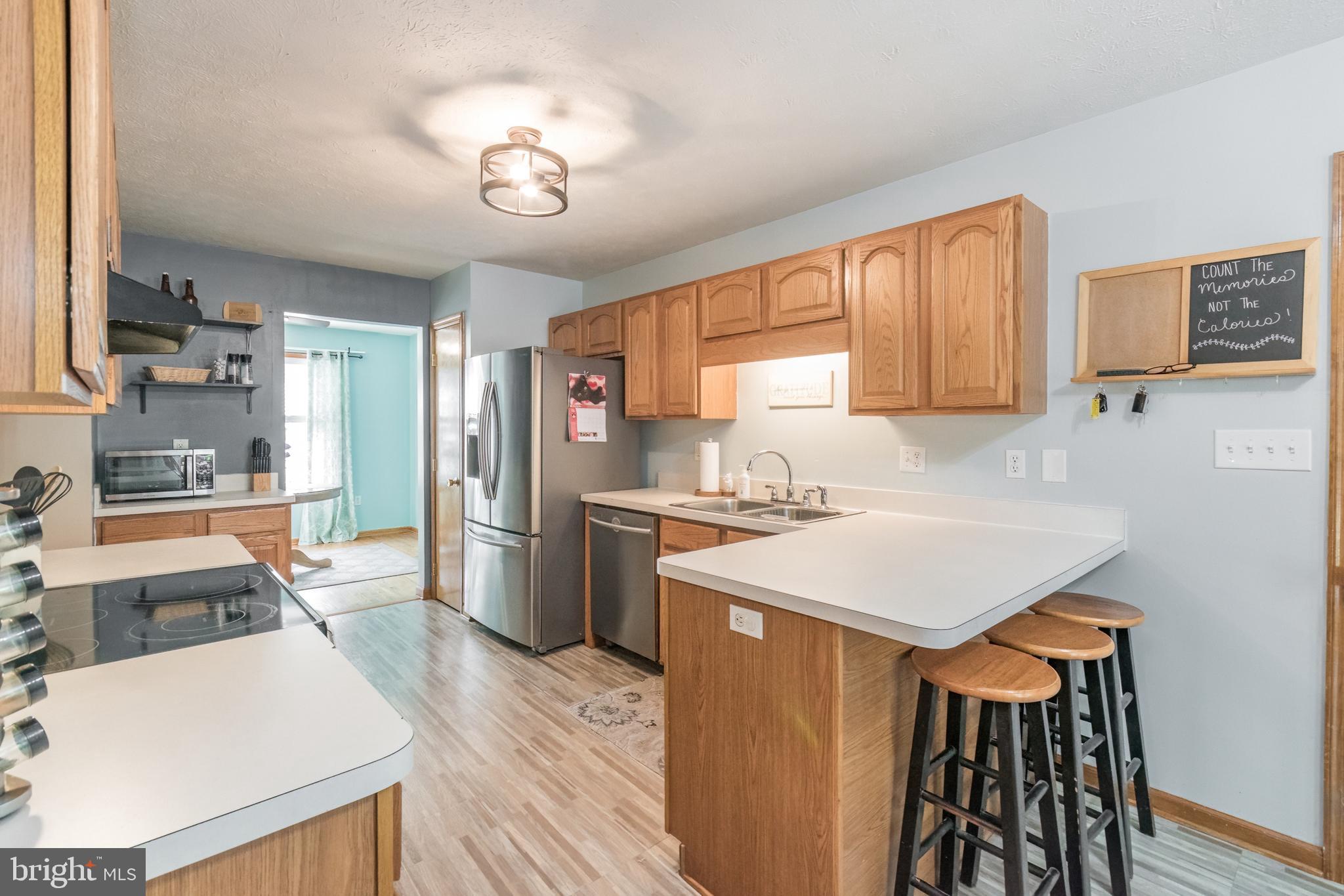 PEBBLE RIDGE - Residential