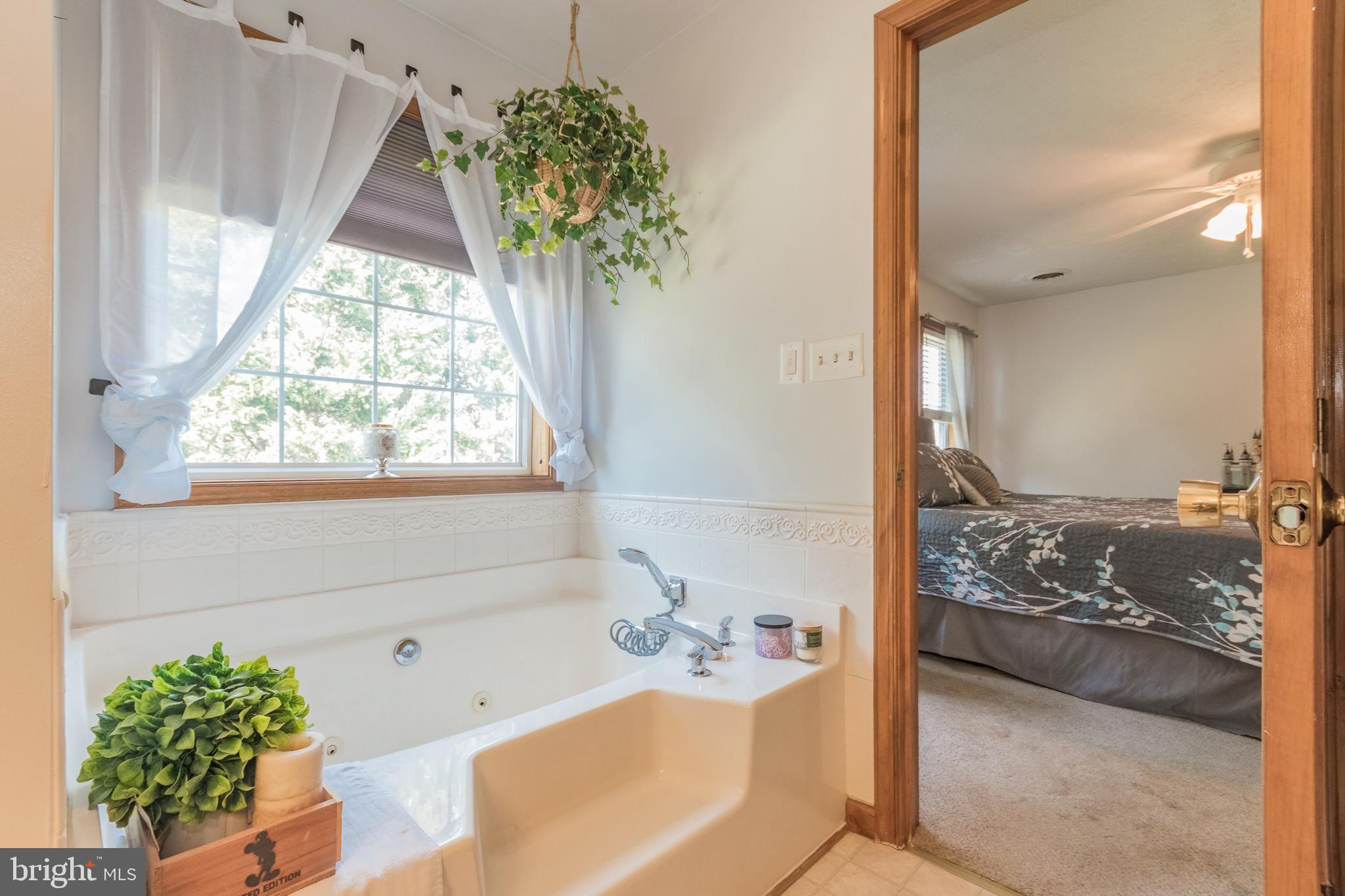 PEBBLE RIDGE - Residential