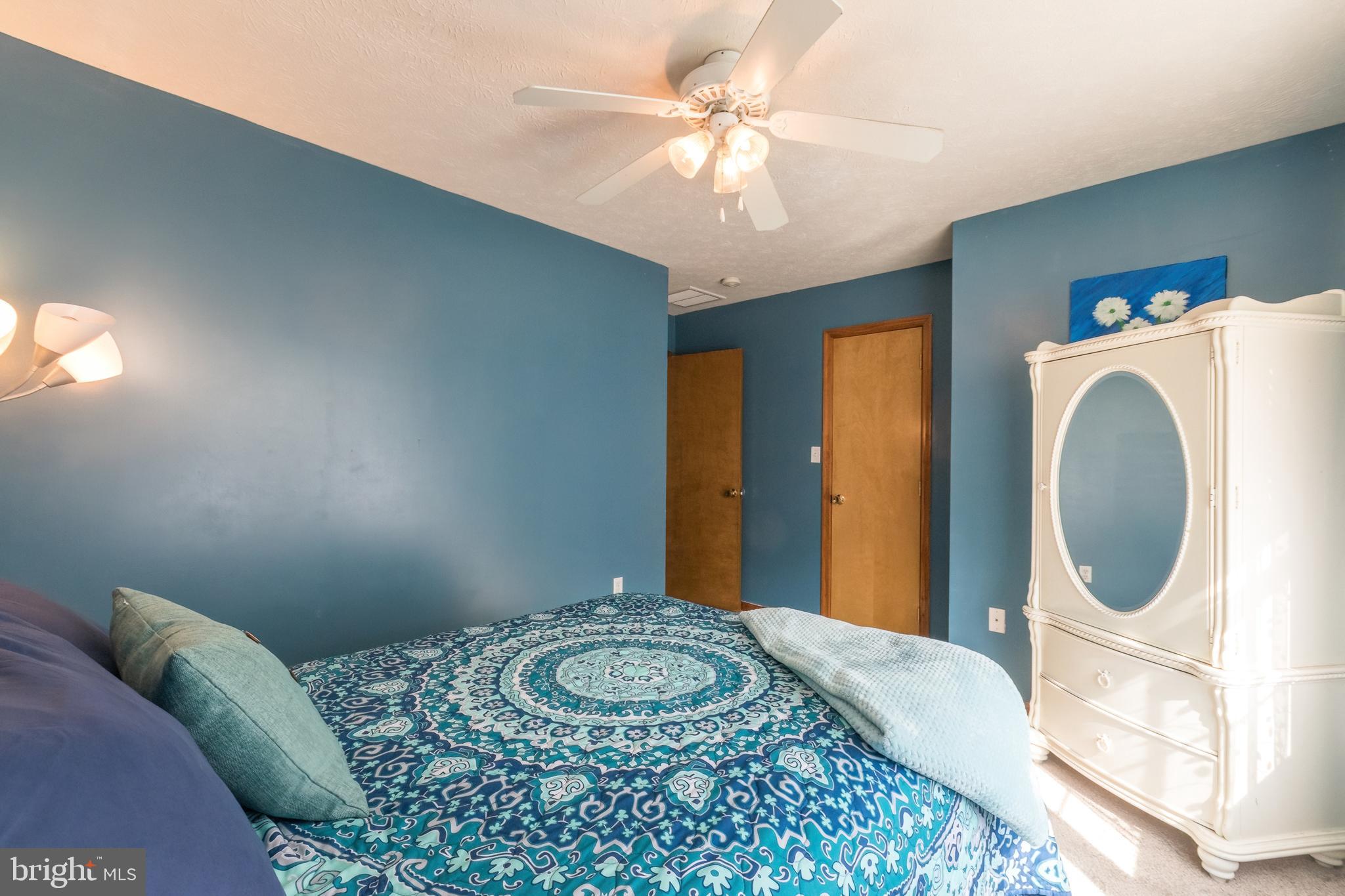 PEBBLE RIDGE - Residential